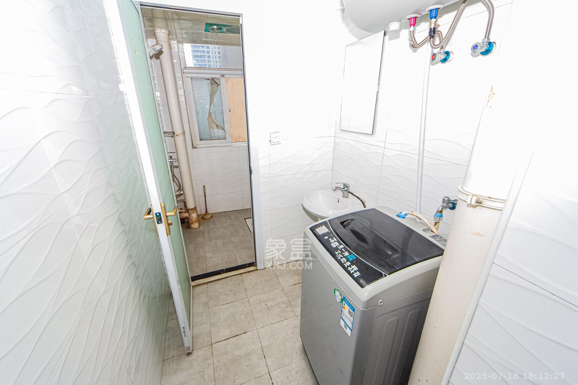 北辰三角洲C2区 3室2厅2卫 155.0万 北辰三角洲C2区 3室2厅2卫 155.0万卫生间