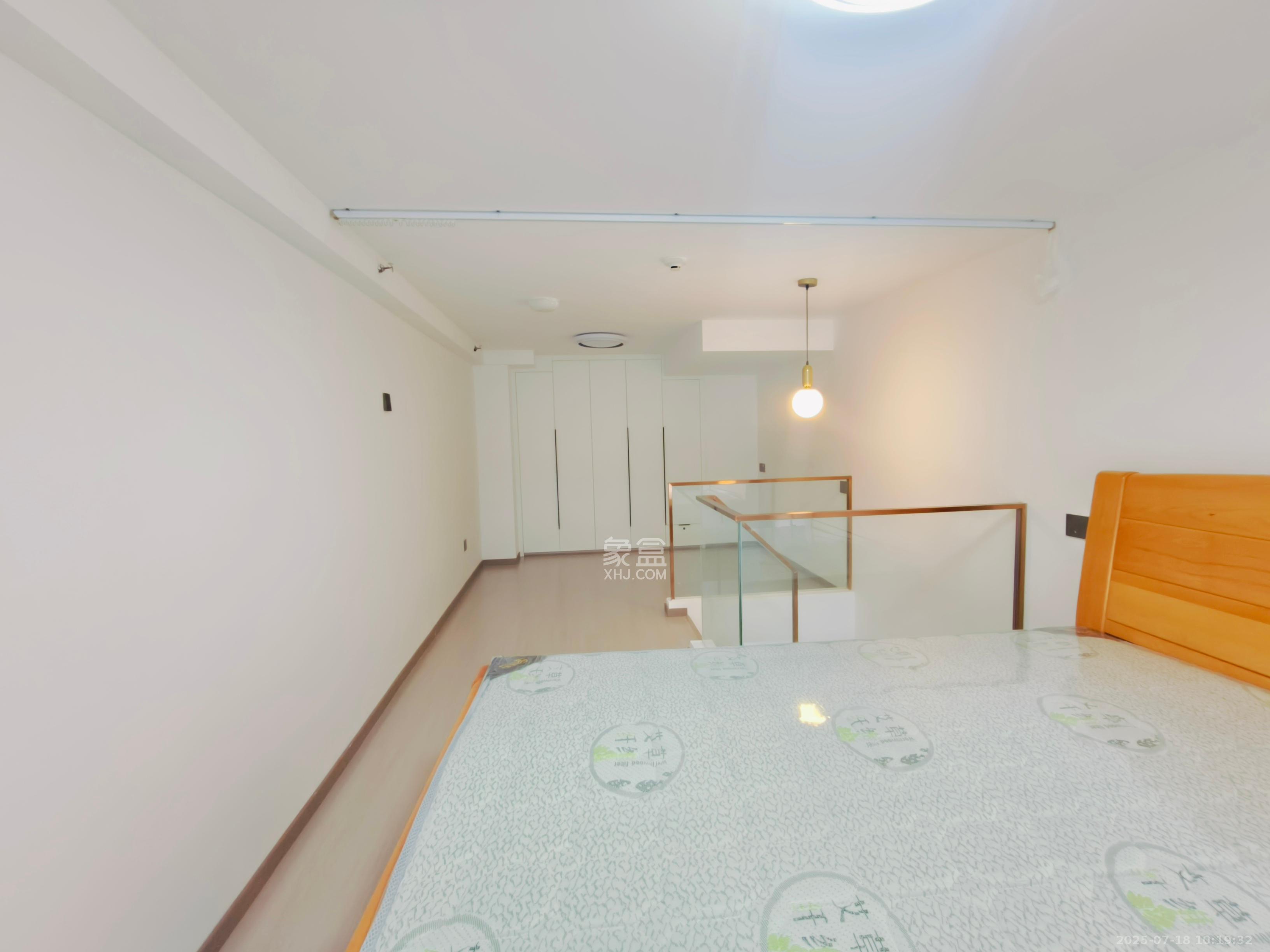 新长海D1站  1室0厅0卫   1600.00元/月室内图
