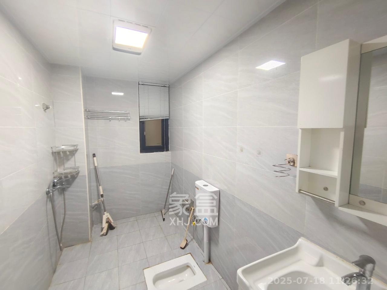 君合天玺 3室2厅2卫 3200.0元/月 君合天玺 3室2厅2卫 3200.0元/月室内图