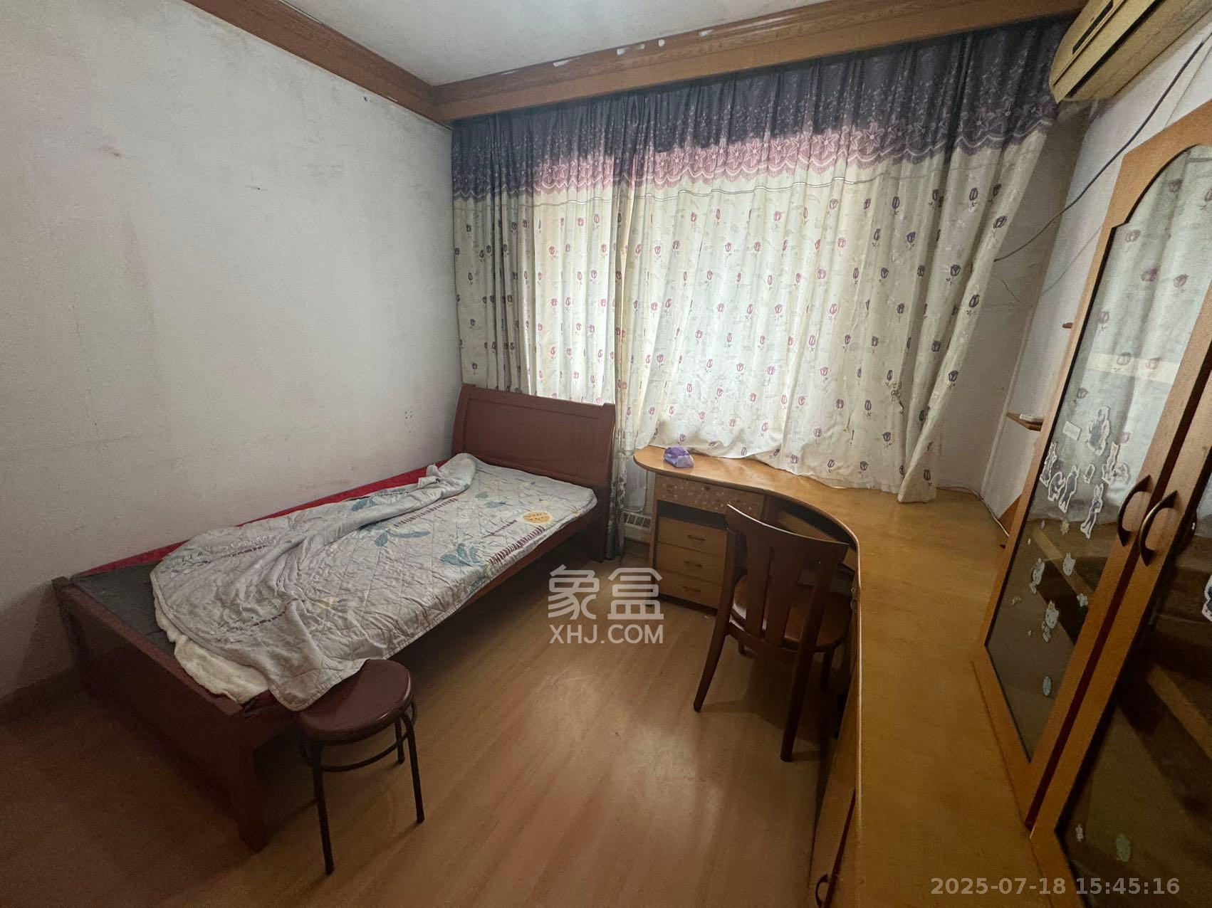 湖南日报宿舍 3室2厅1卫 3000.0元/月 湖南日报宿舍 3室2厅1卫 3000.0元/月室内图