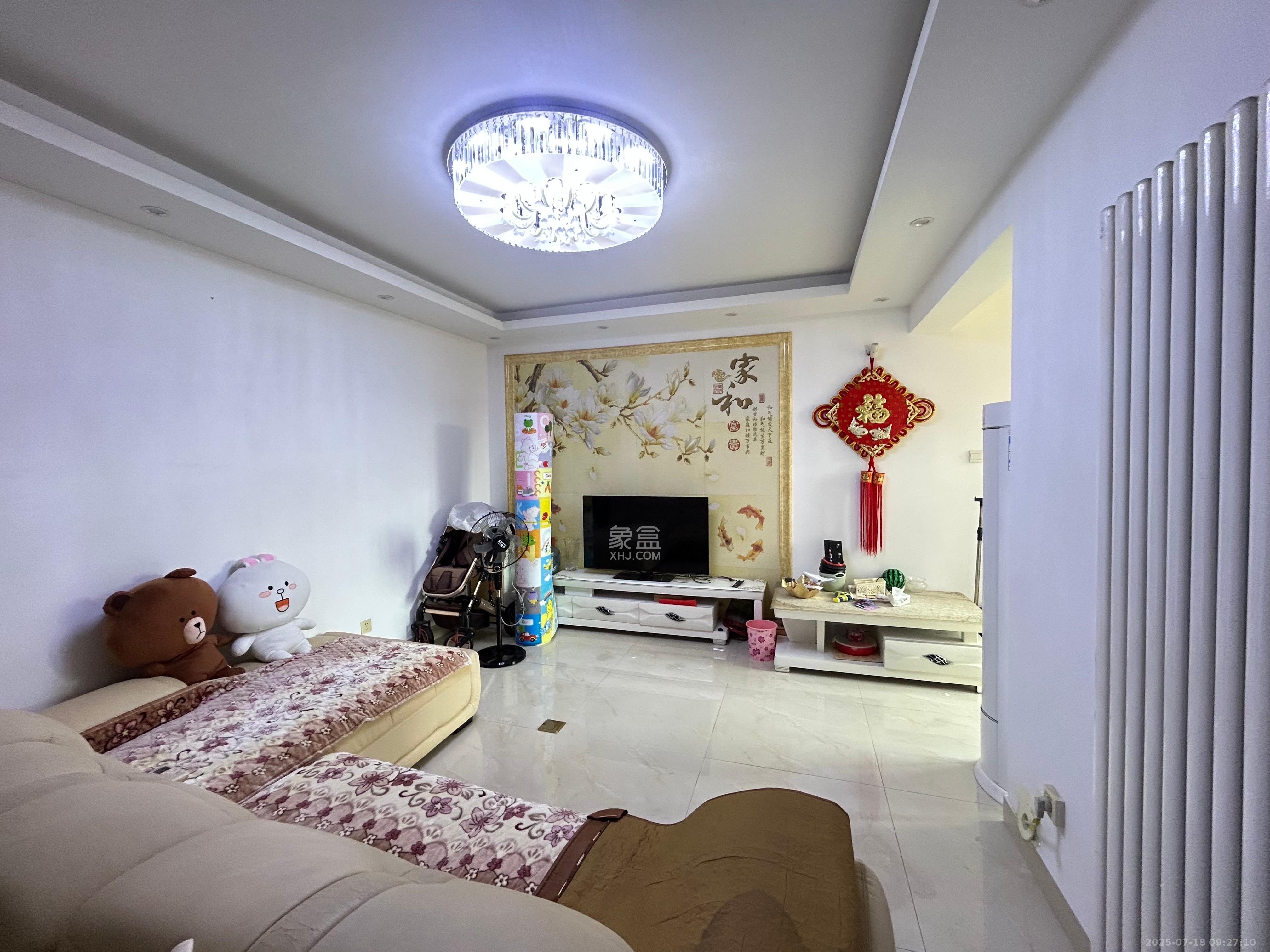 怡海星城 3室2厅2卫 2200.0元/月 怡海星城 3室2厅2卫 2200.0元/月室内图