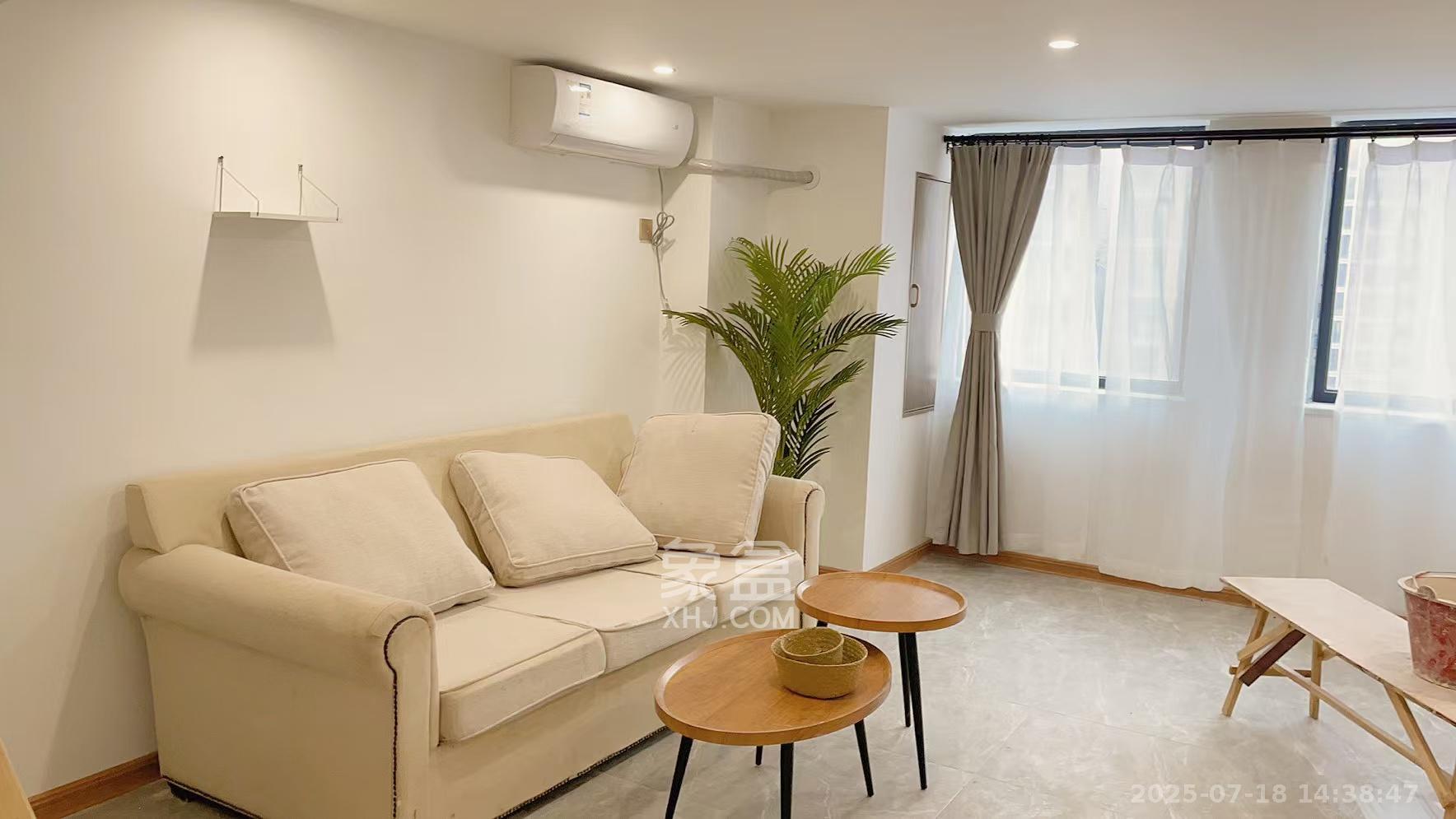 华润置地广场二期 2室1厅1卫 1680.0元/月 华润置地广场二期 2室1厅1卫 1680.0元/月室内图