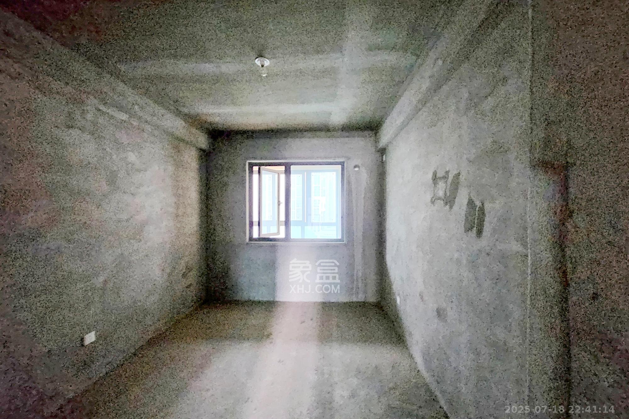 明昇壹城（明昇时代广场）一期  3室2厅2卫   165.00万卧室