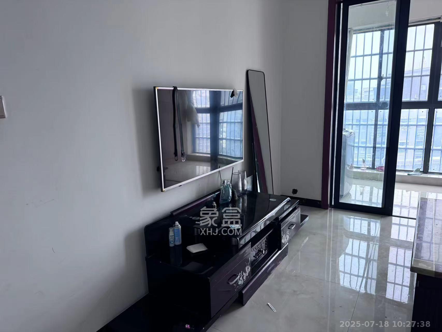 丰源国际  2室2厅1卫    1400.0元/月 丰源国际  2室2厅1卫    1400.0元/月室内图