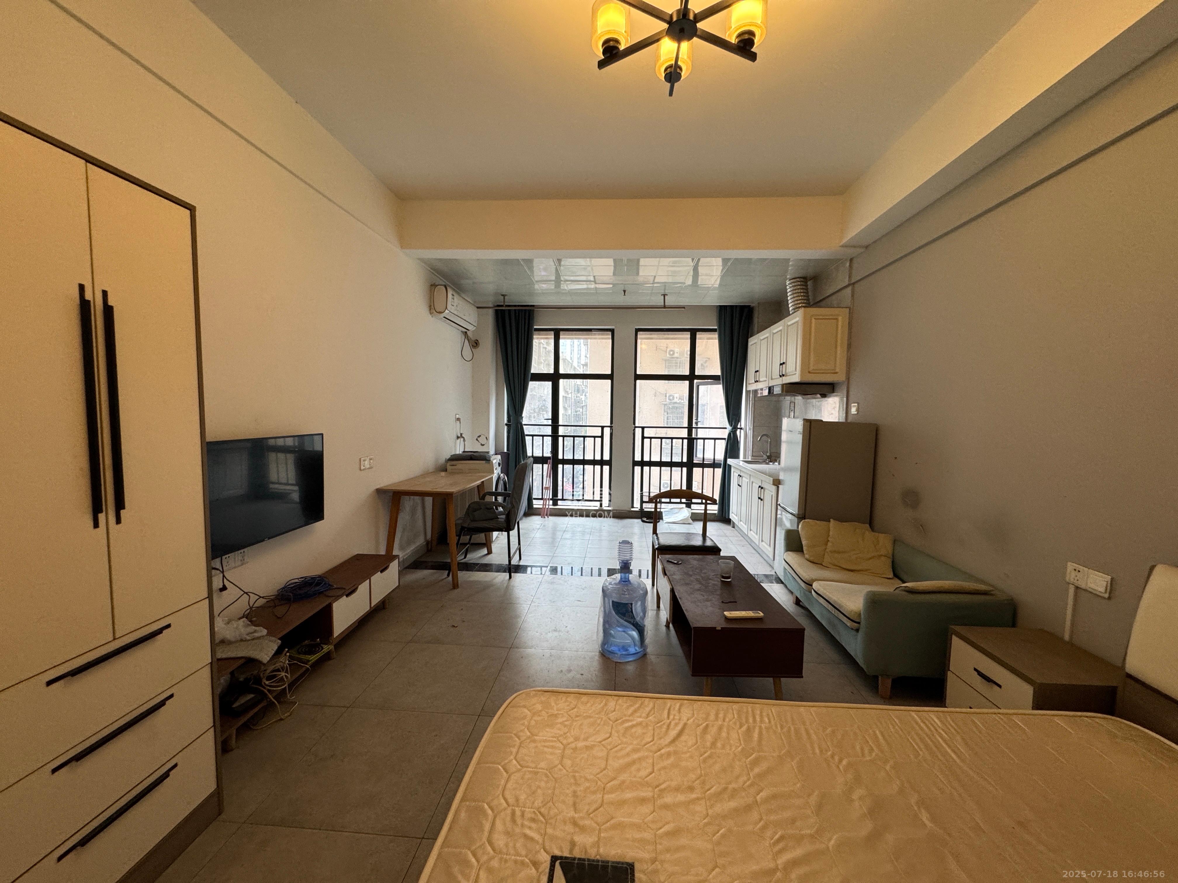 云集国际  1室1厅1卫    1300.0元/月室内图