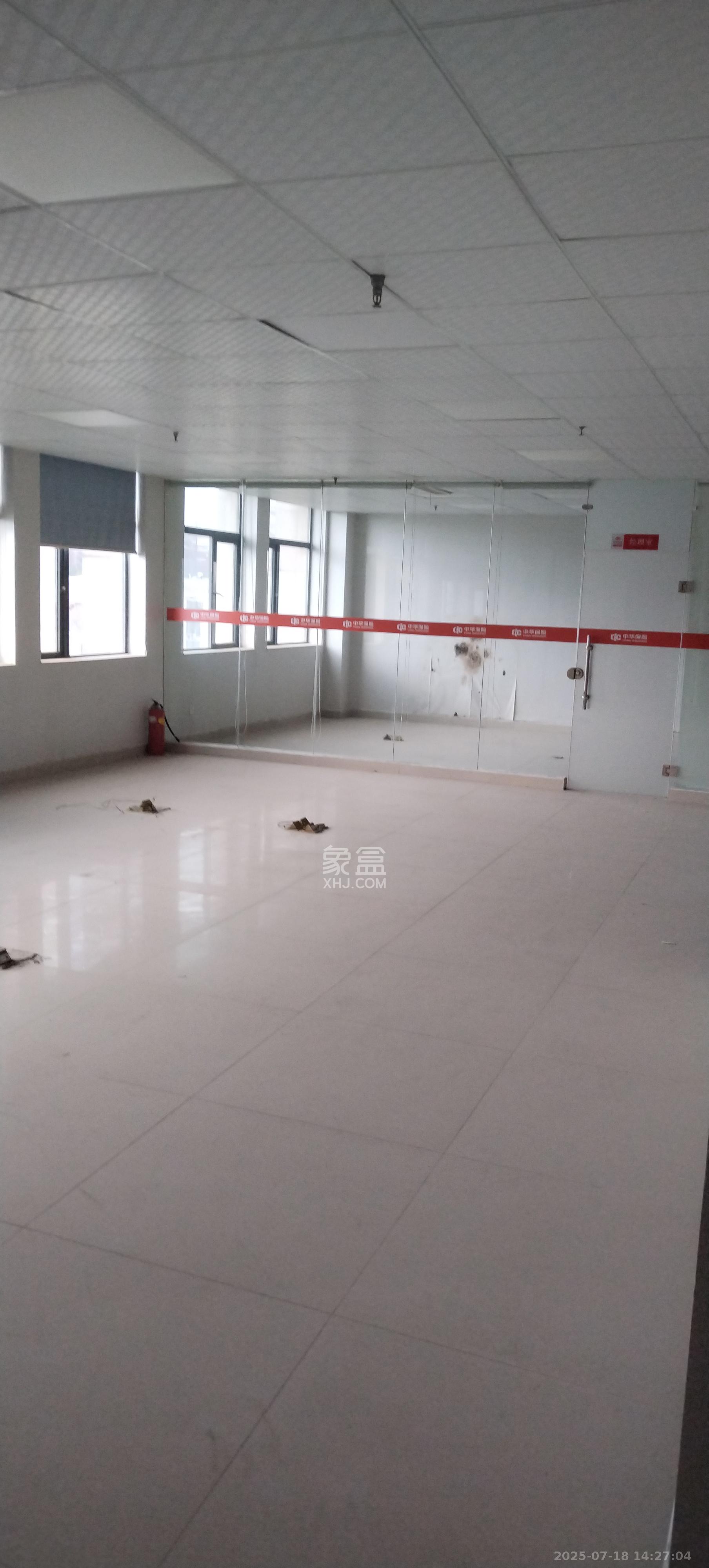 高升金典   127.15㎡      4300.0元/月室内图