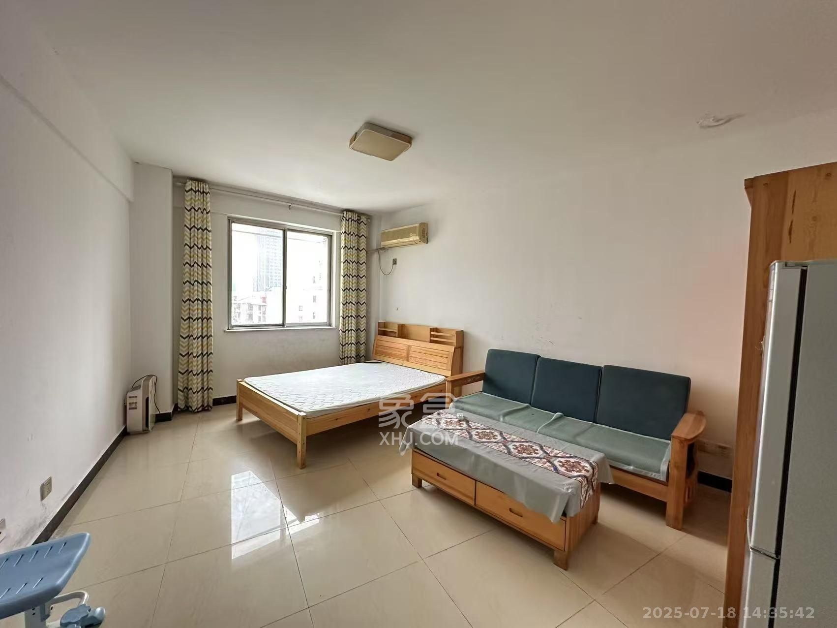 泰禹公馆  1室1厅1卫    1200.0元/月 泰禹公馆  1室1厅1卫    1200.0元/月