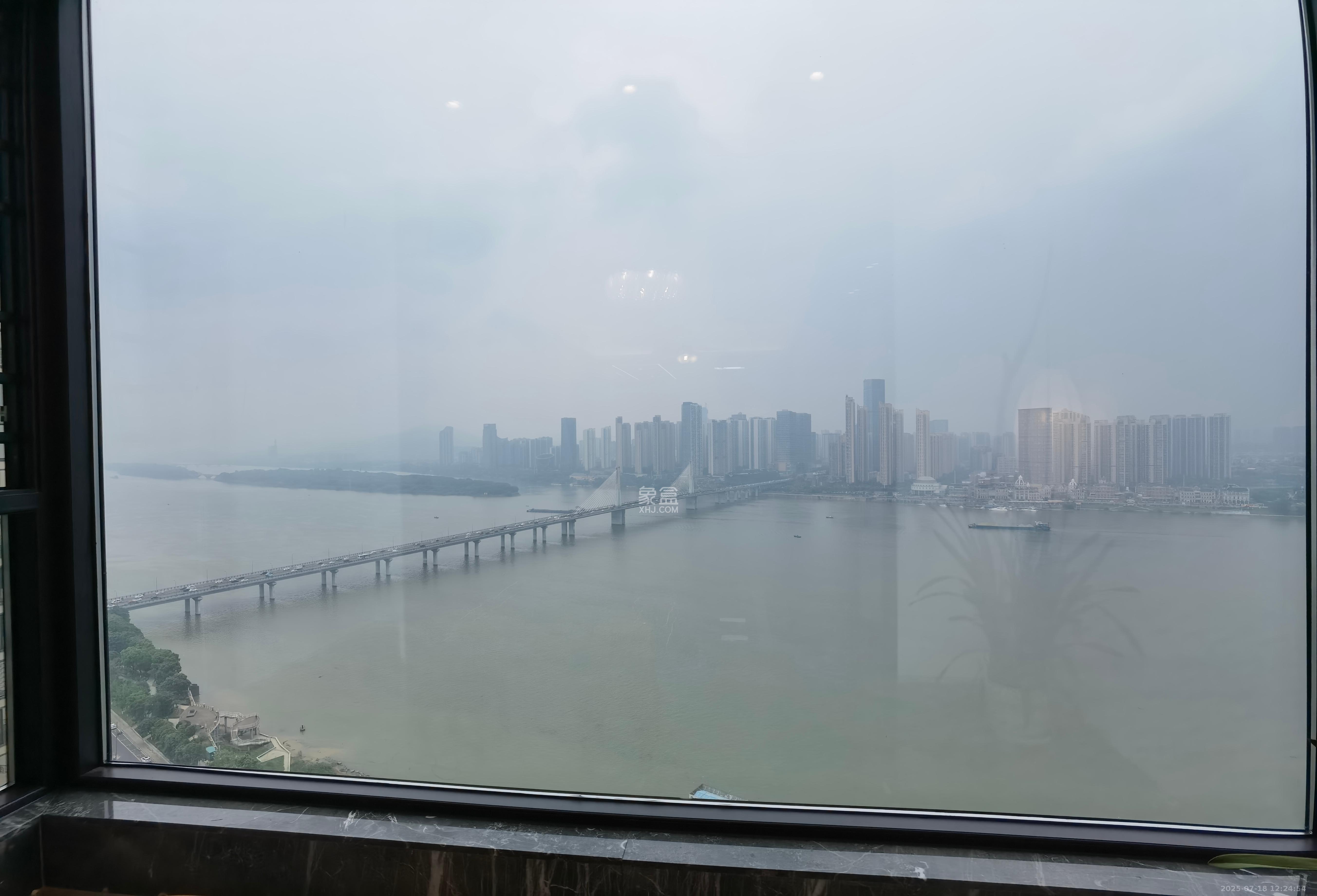 北辰瀚江府  3室2厅2卫    8800.0元/月室内图