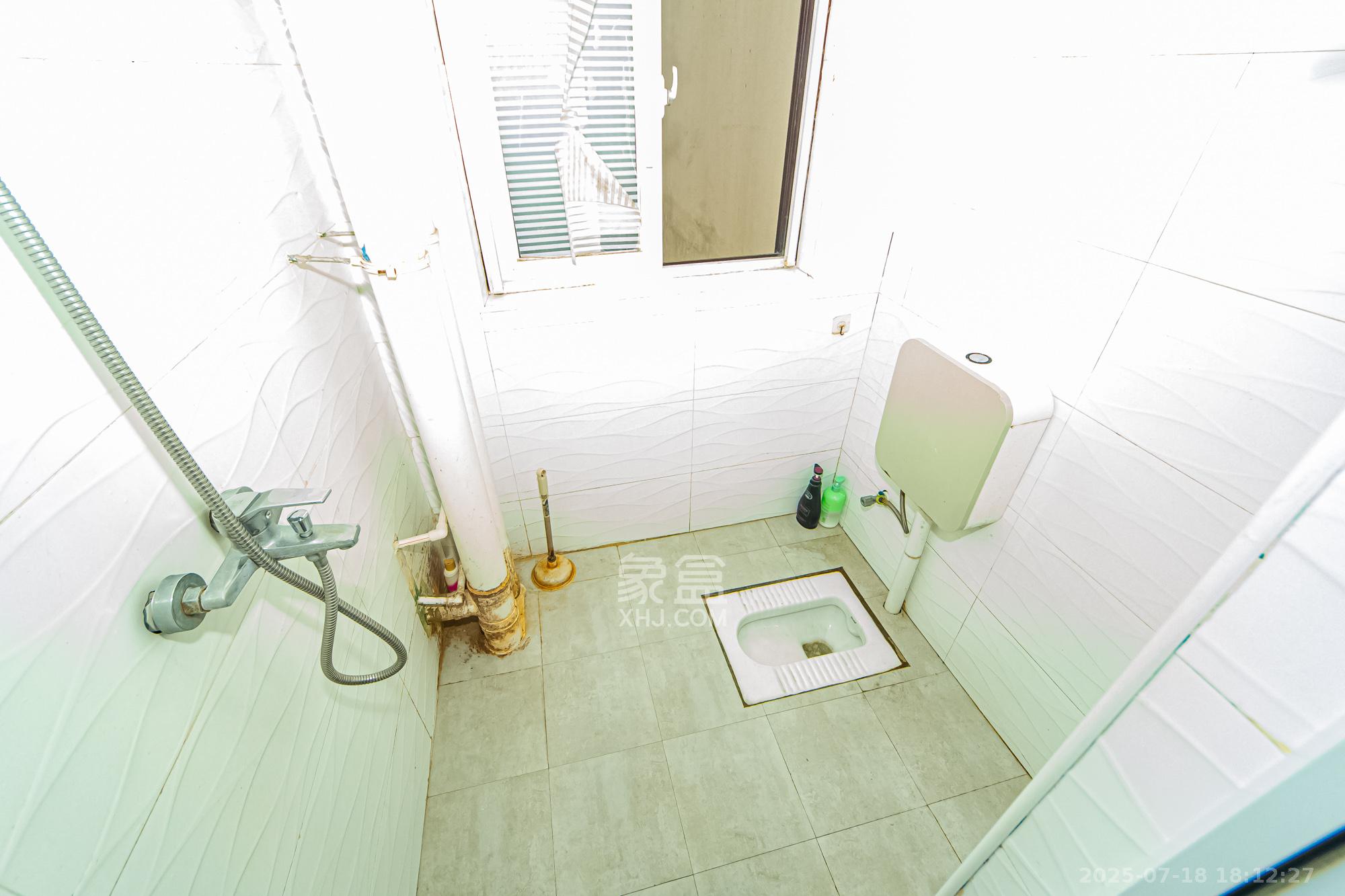 北辰三角洲C2区 3室2厅2卫 155.0万 北辰三角洲C2区 3室2厅2卫 155.0万卫生间