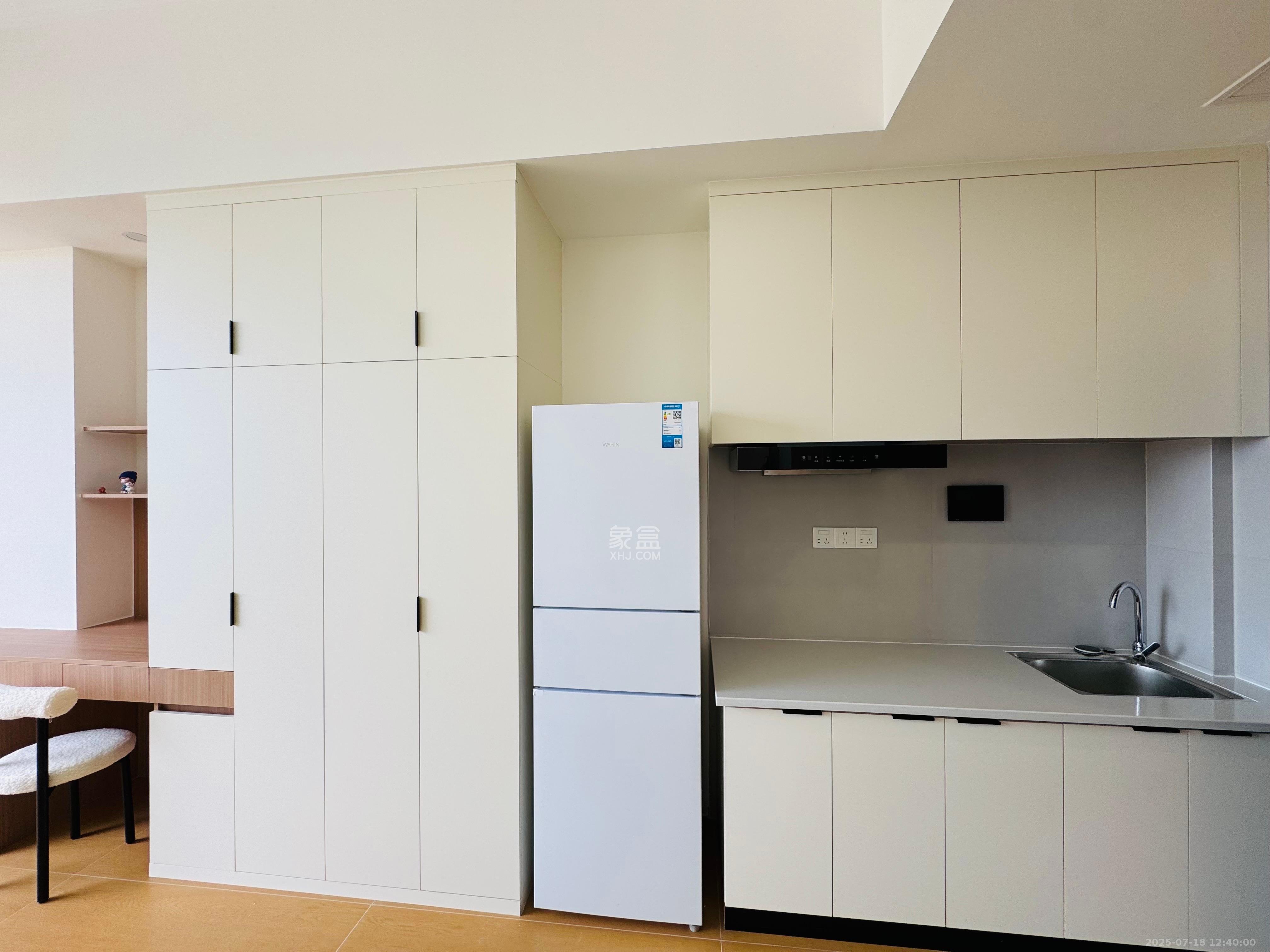 诺德滨江逸园（中铁逸园）  1室1厅1卫    2000.0元/月室内图