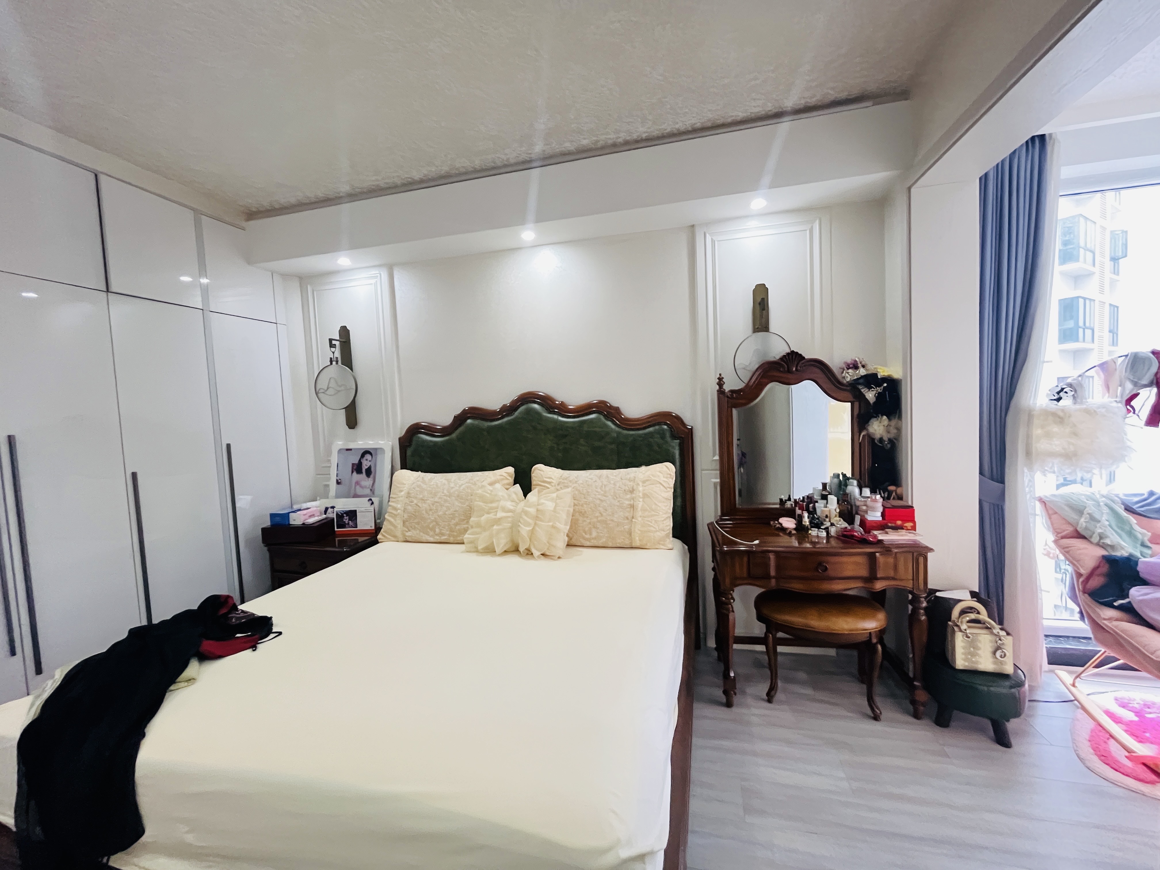 山城上品  3室2厅1卫   65.80万客厅