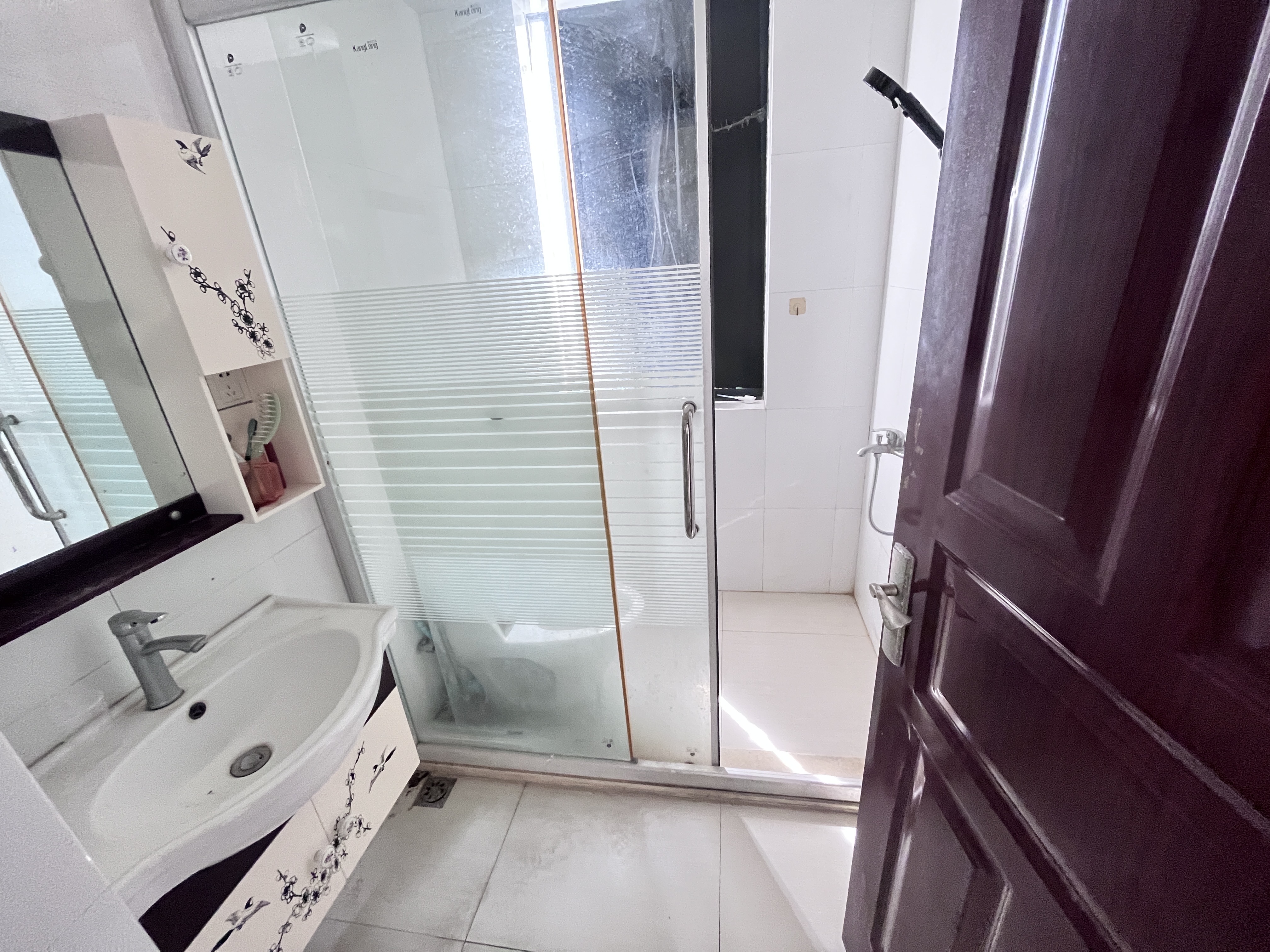 鑫汇大厦 2室2厅1卫 2300.0元/月 鑫汇大厦 2室2厅1卫 2300.0元/月室内图