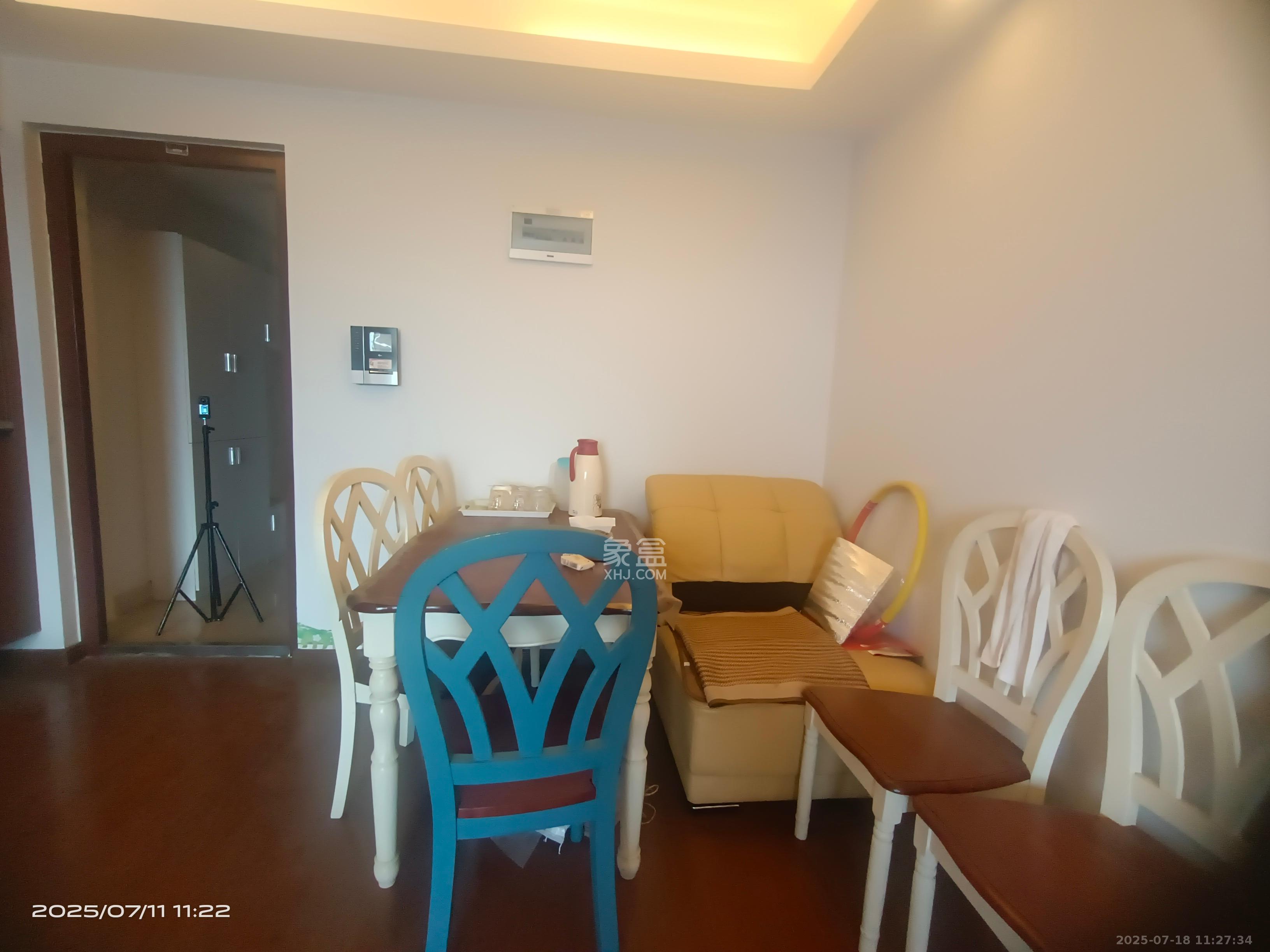 万科金域华府三四期 3室2厅1卫 2500.0元/月 万科金域华府三四期 3室2厅1卫 2500.0元/月室内图