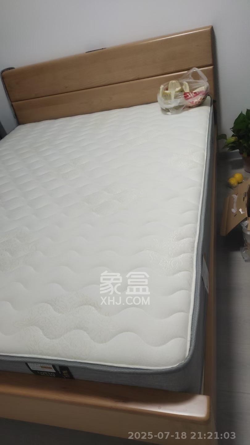八方小区C区  3室2厅2卫   3800.00元/月室内图