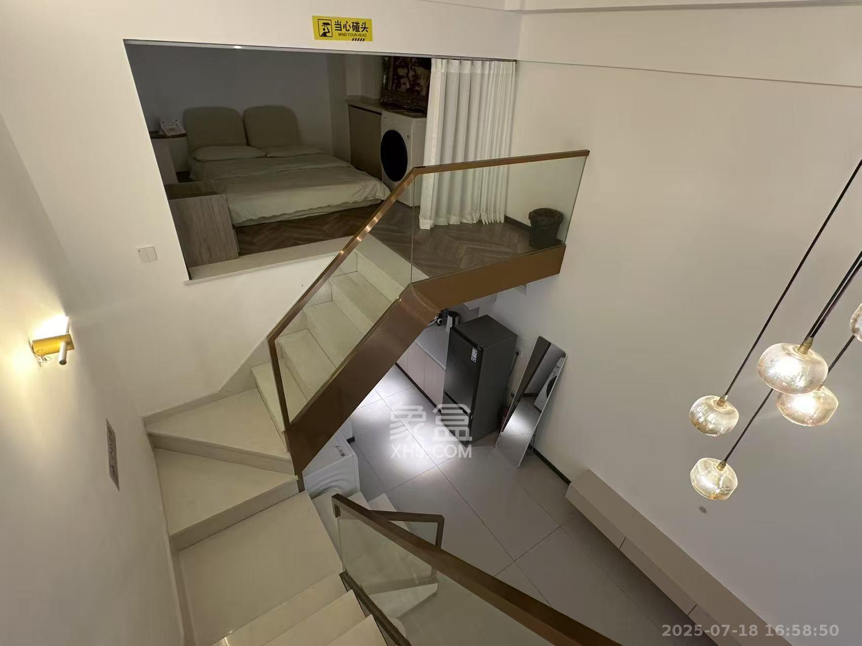 中建嘉和城  1室0厅0卫   2400.00元/月室内图