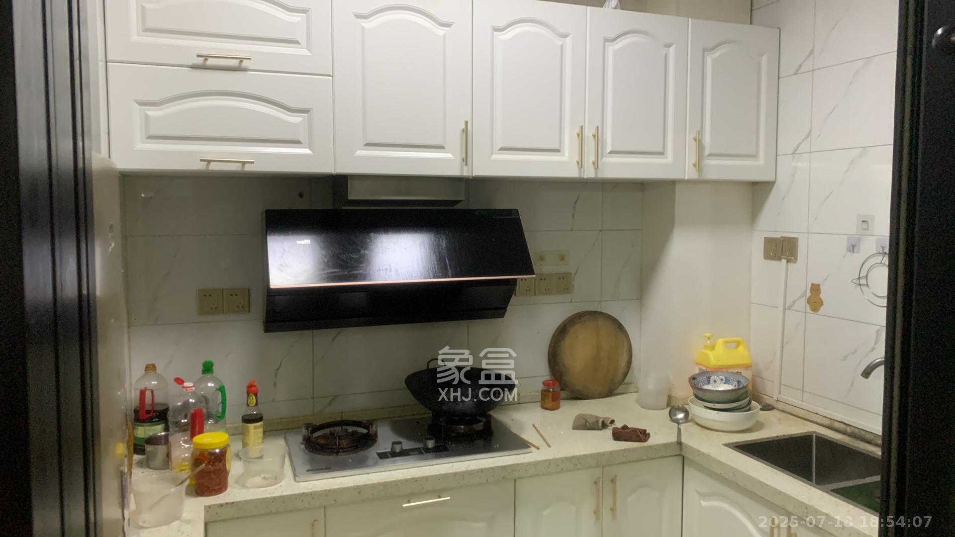 中建悦和城 3室2厅1卫 3000.0元/月 中建悦和城 3室2厅1卫 3000.0元/月室内图