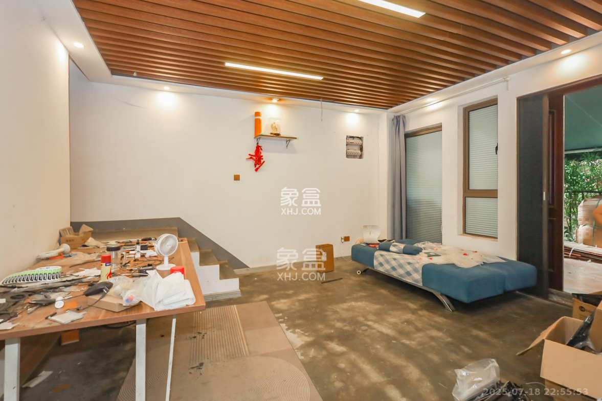 世茂铂翠湾二期  4室2厅1卫    229.0万 世茂铂翠湾二期  4室2厅1卫    229.0万其他