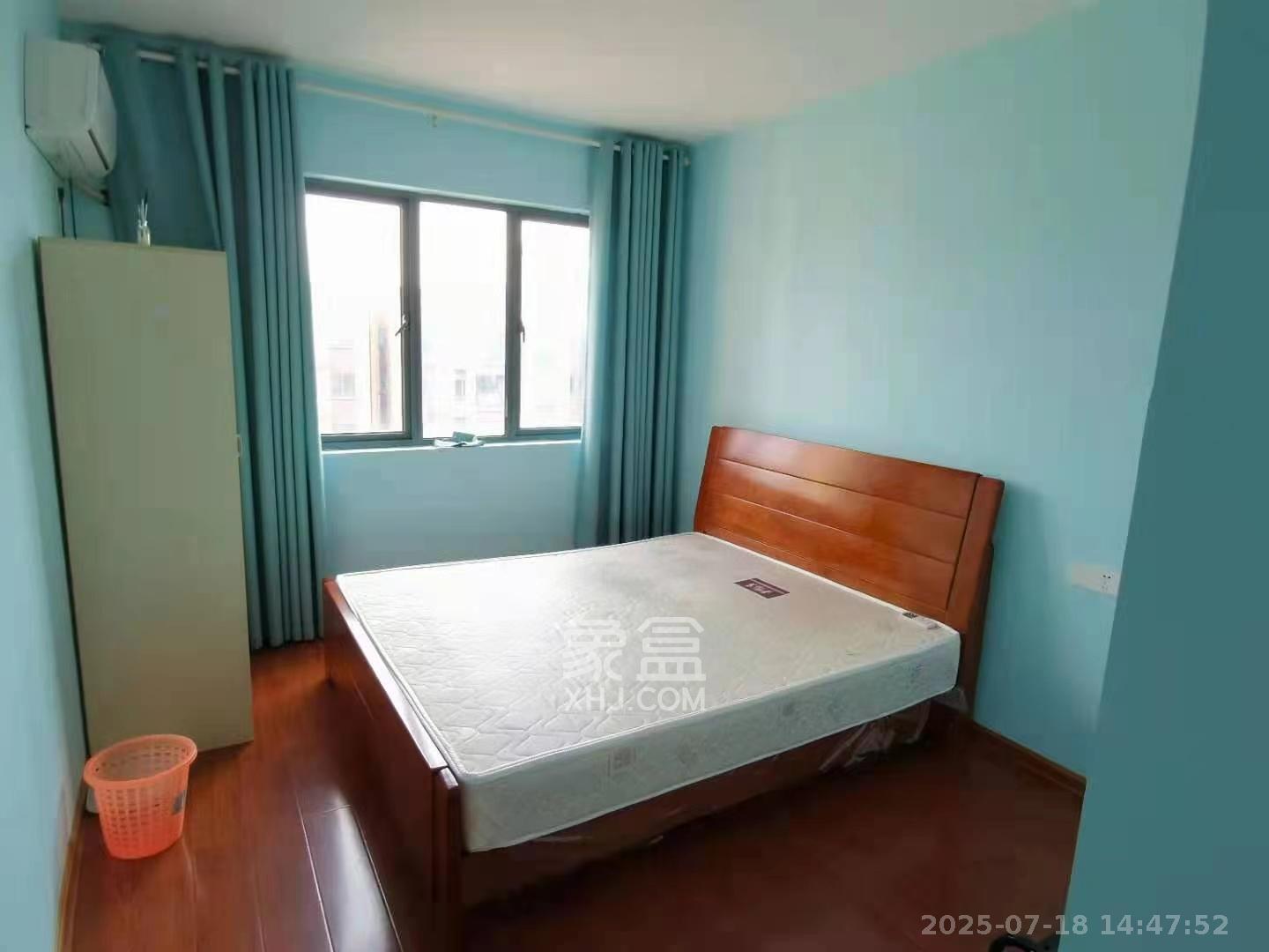 荣盛花语书苑  3室2厅1卫    2500.0元/月 荣盛花语书苑  3室2厅1卫    2500.0元/月室内图