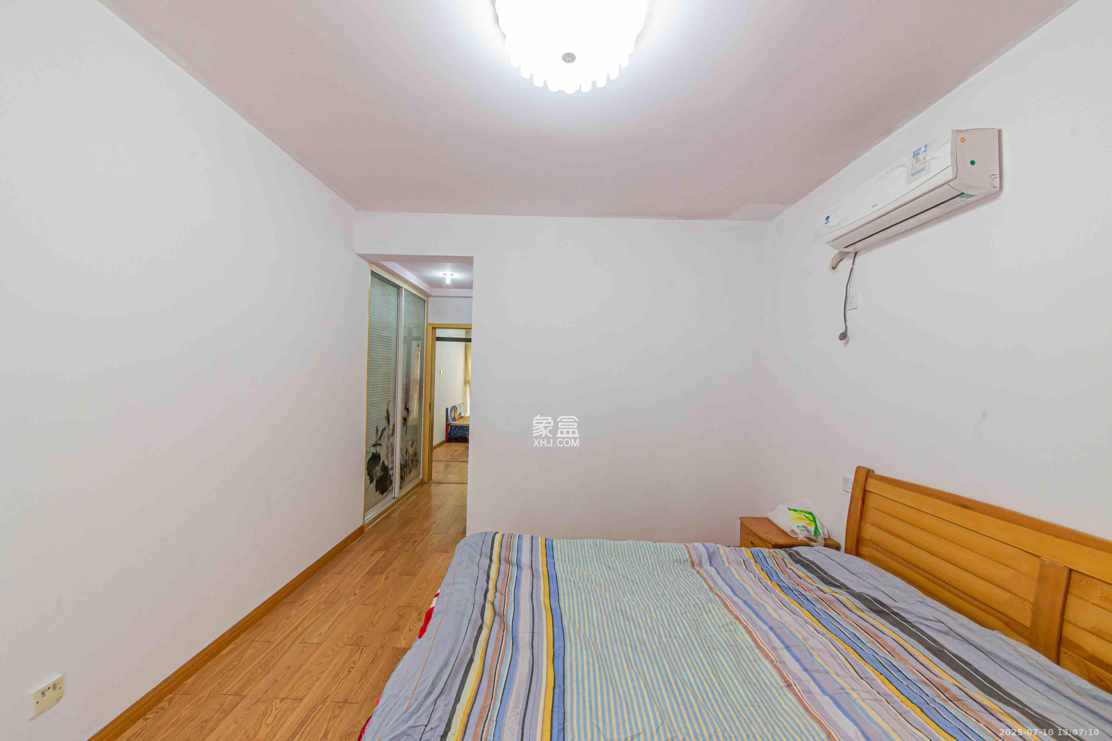 中信文化广场(中信新城二期) 2室2厅1卫 2000.0元/月 中信文化广场(中信新城二期) 2室2厅1卫 2000.0元/月室内图