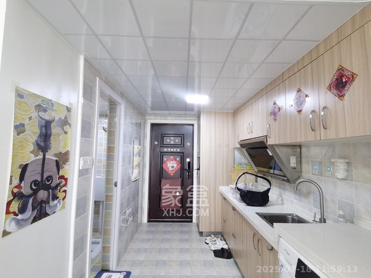 中建芙蓉嘉苑  1室1厅1卫   1700.00元/月室内图