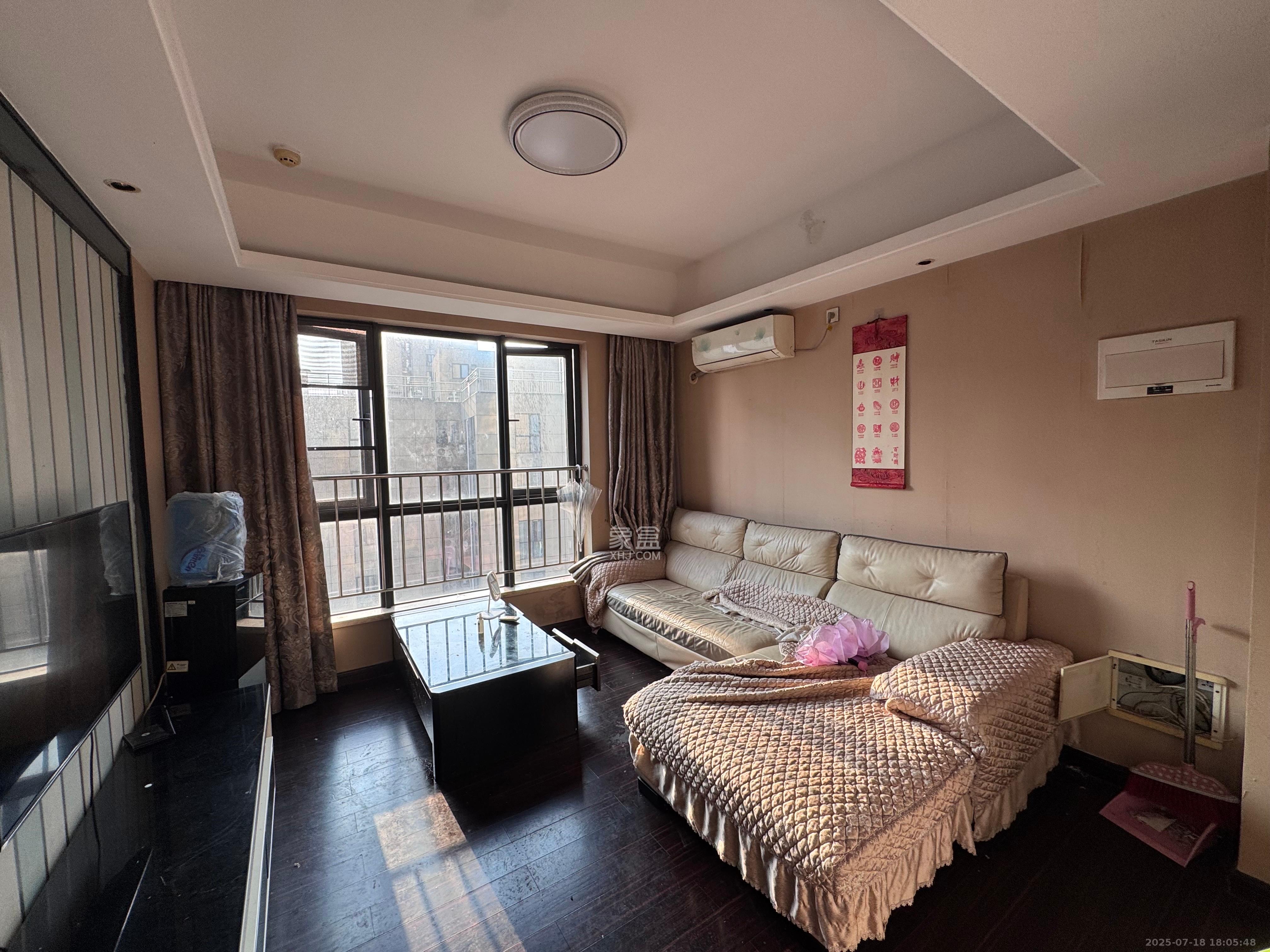 德思勤城市广场(宝格丽公寓) 1室0厅0卫 2900.0元/月 德思勤城市广场(宝格丽公寓) 1室0厅0卫 2900.0元/月室内图