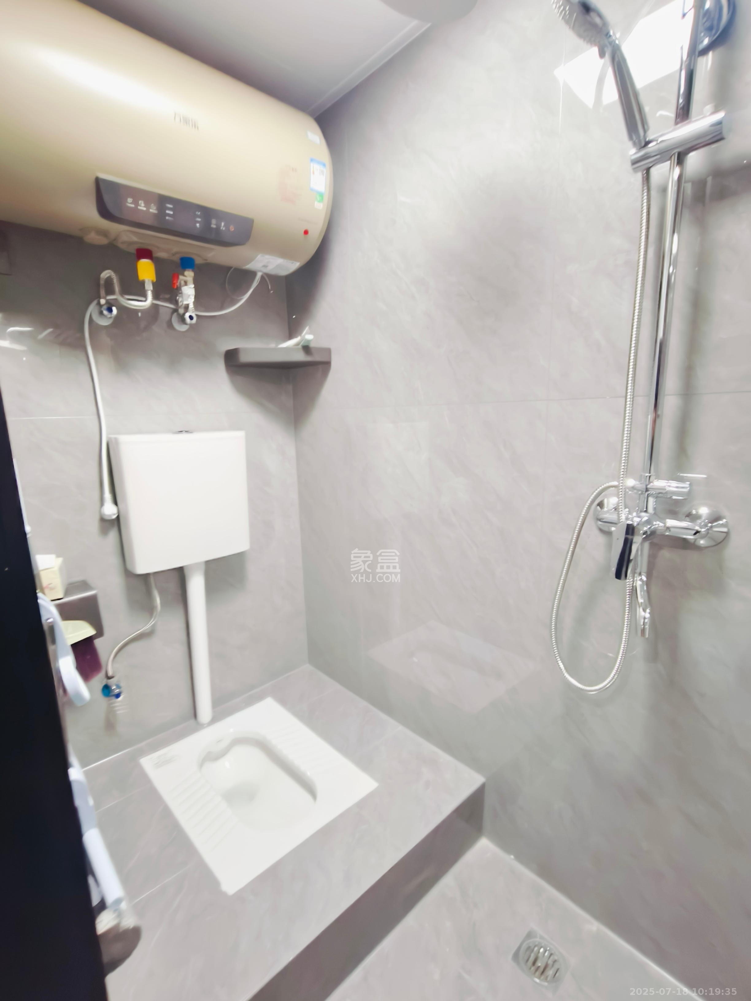 新长海D1站 1室0厅0卫 1600.0元/月 新长海D1站 1室0厅0卫 1600.0元/月室内图