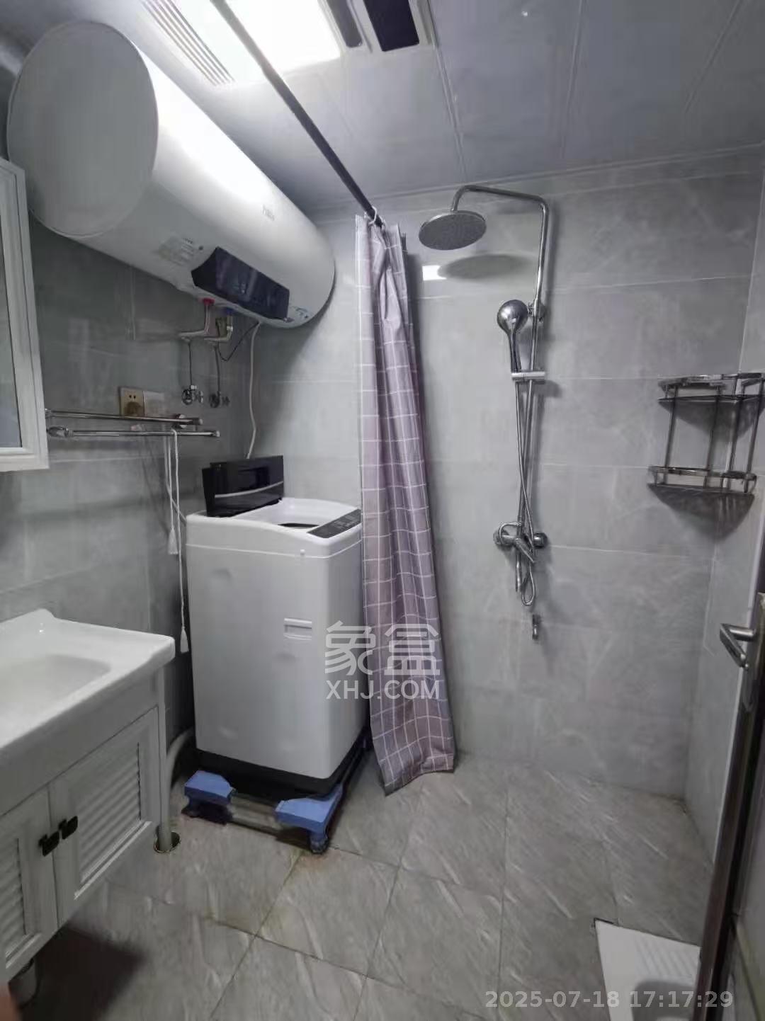 金科时代中心 1室1厅1卫 1700.0元/月 金科时代中心 1室1厅1卫 1700.0元/月室内图