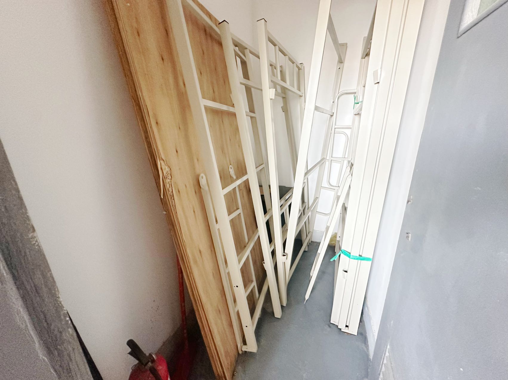 中衡公寓  3室2厅1卫    79.0万 中衡公寓  3室2厅1卫    79.0万室内图