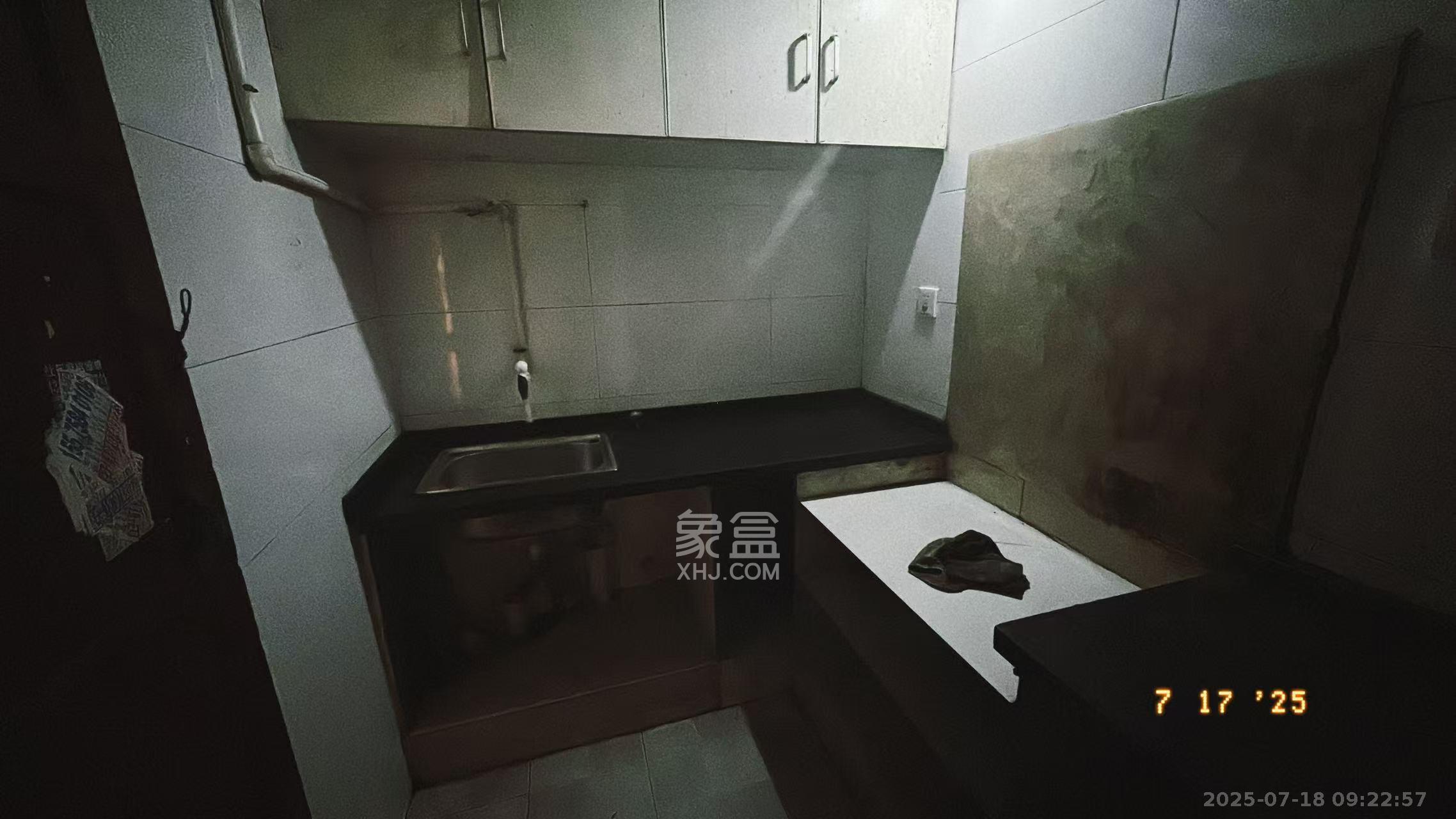 吉景小区 1室0厅0卫 1200.0元/月 吉景小区 1室0厅0卫 1200.0元/月室内图