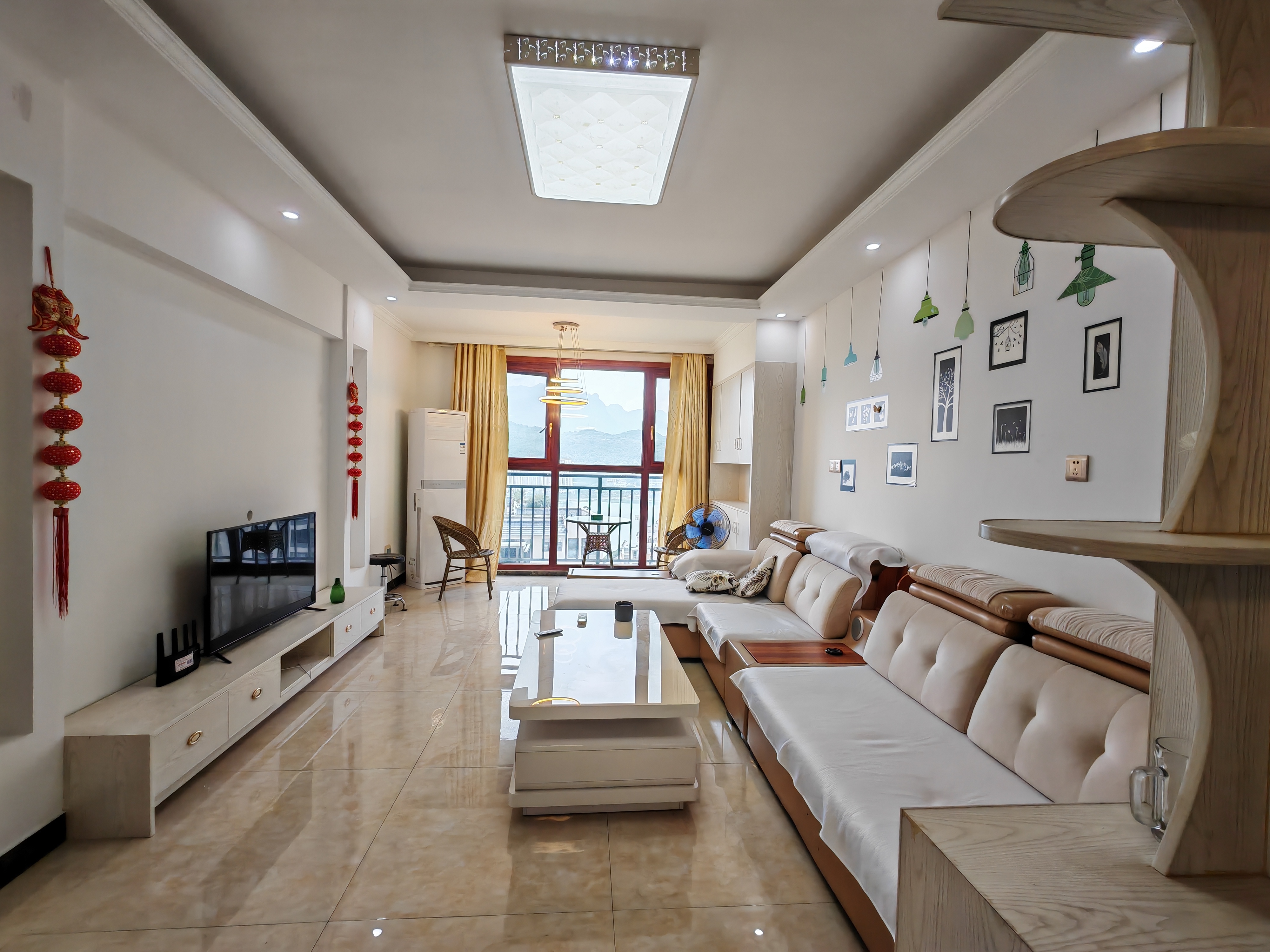 玉恒龙岸小区 3室2厅2卫 1800.0元/月 玉恒龙岸小区 3室2厅2卫 1800.0元/月室内图