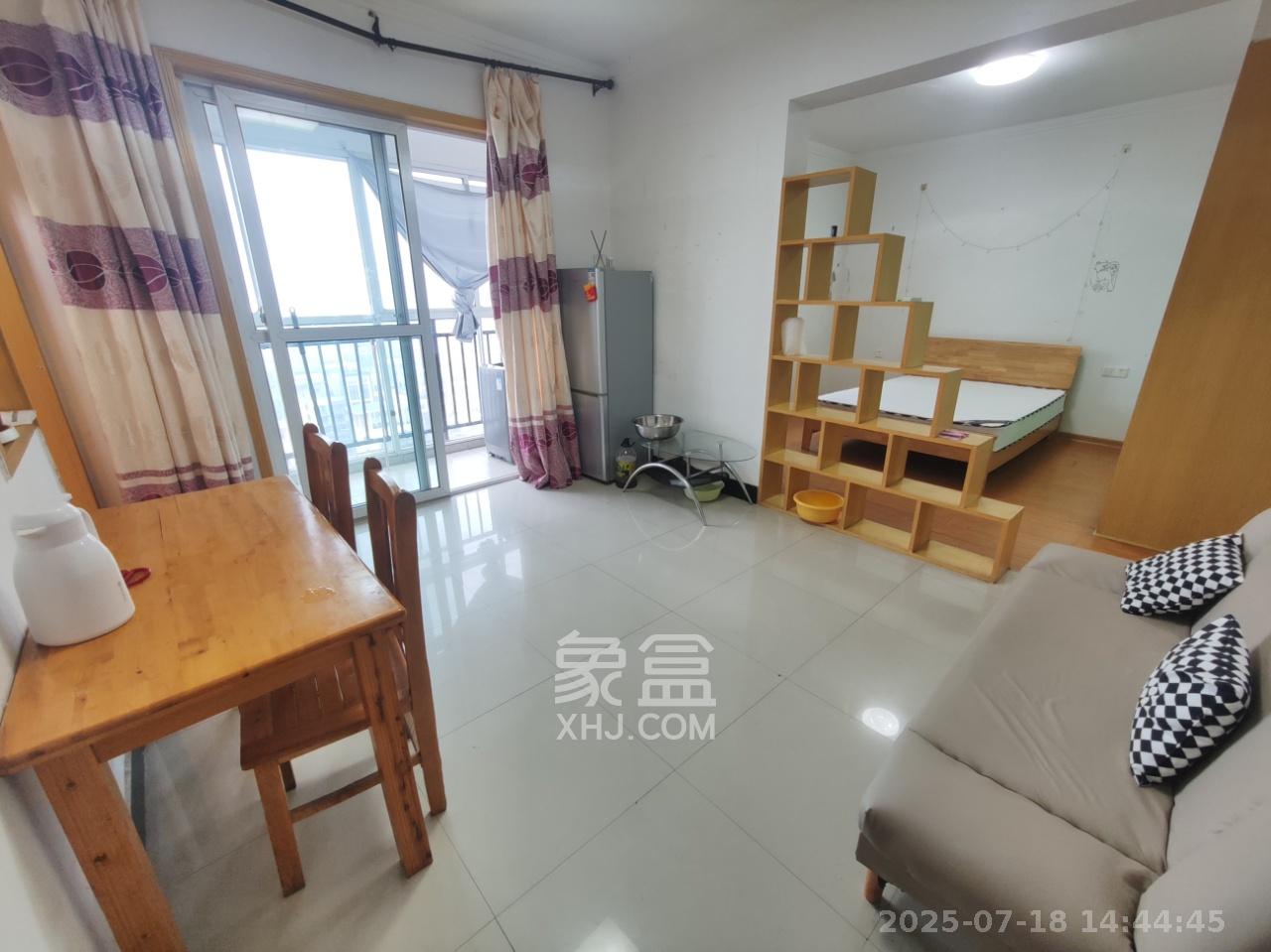 上河国际C区  1室1厅1卫    1500.0元/月 上河国际C区  1室1厅1卫    1500.0元/月室内图