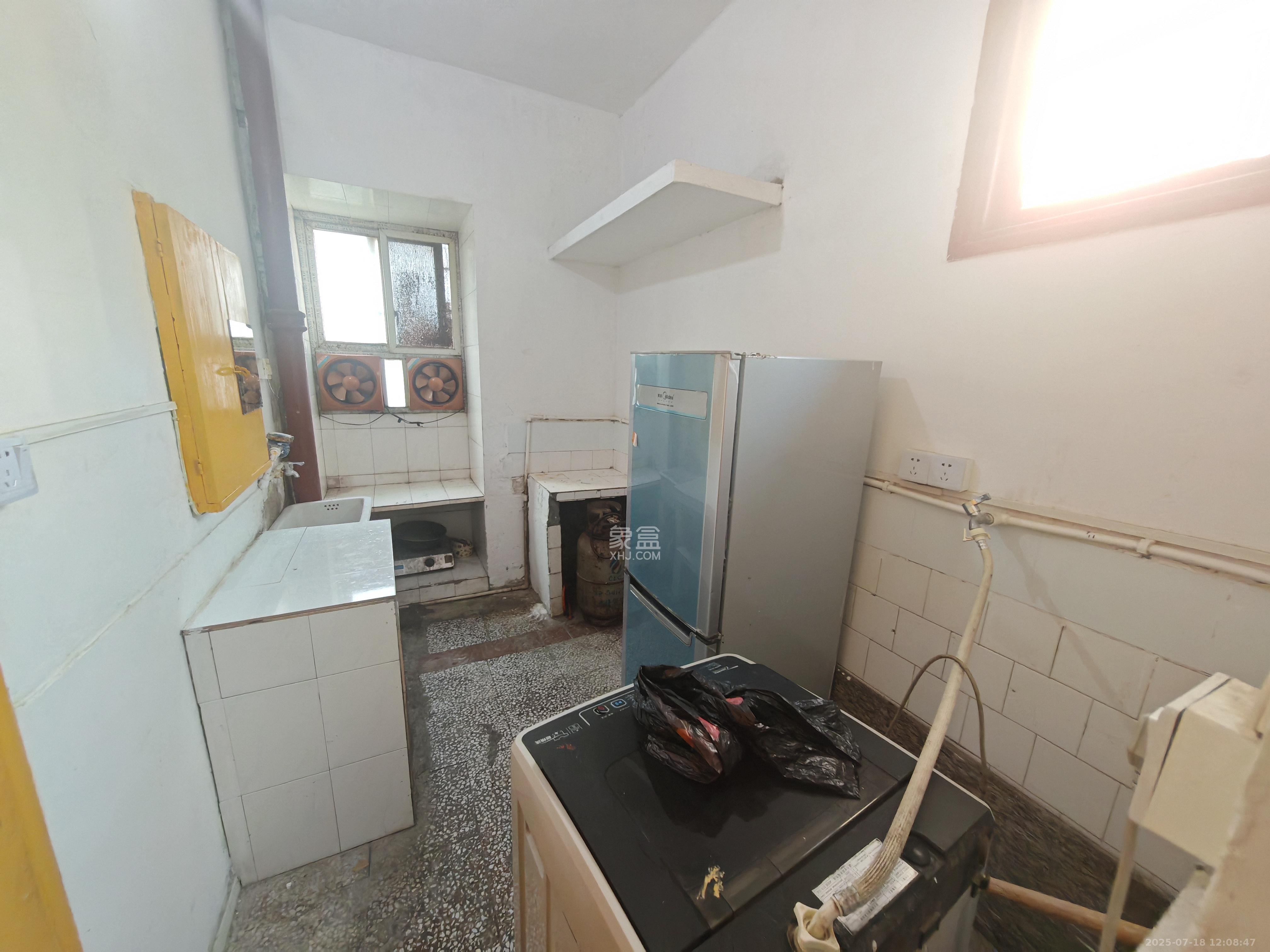 太平街散盘 2室1厅1卫 1700.0元/月 太平街散盘 2室1厅1卫 1700.0元/月室内图