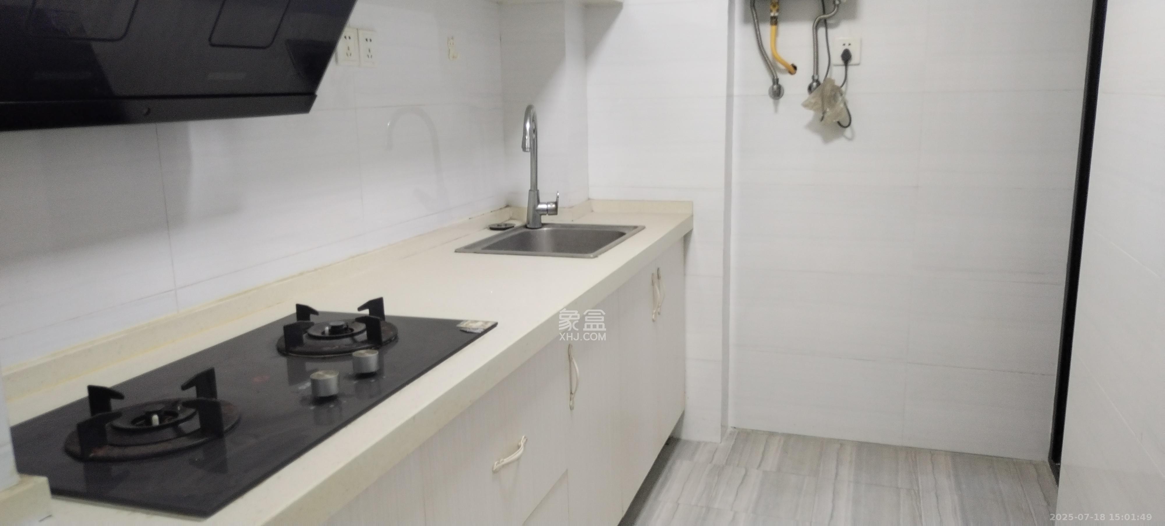 天鸿天府(天鸿中央大院) 1室2厅1卫 2000.0元/月 天鸿天府(天鸿中央大院) 1室2厅1卫 2000.0元/月室内图