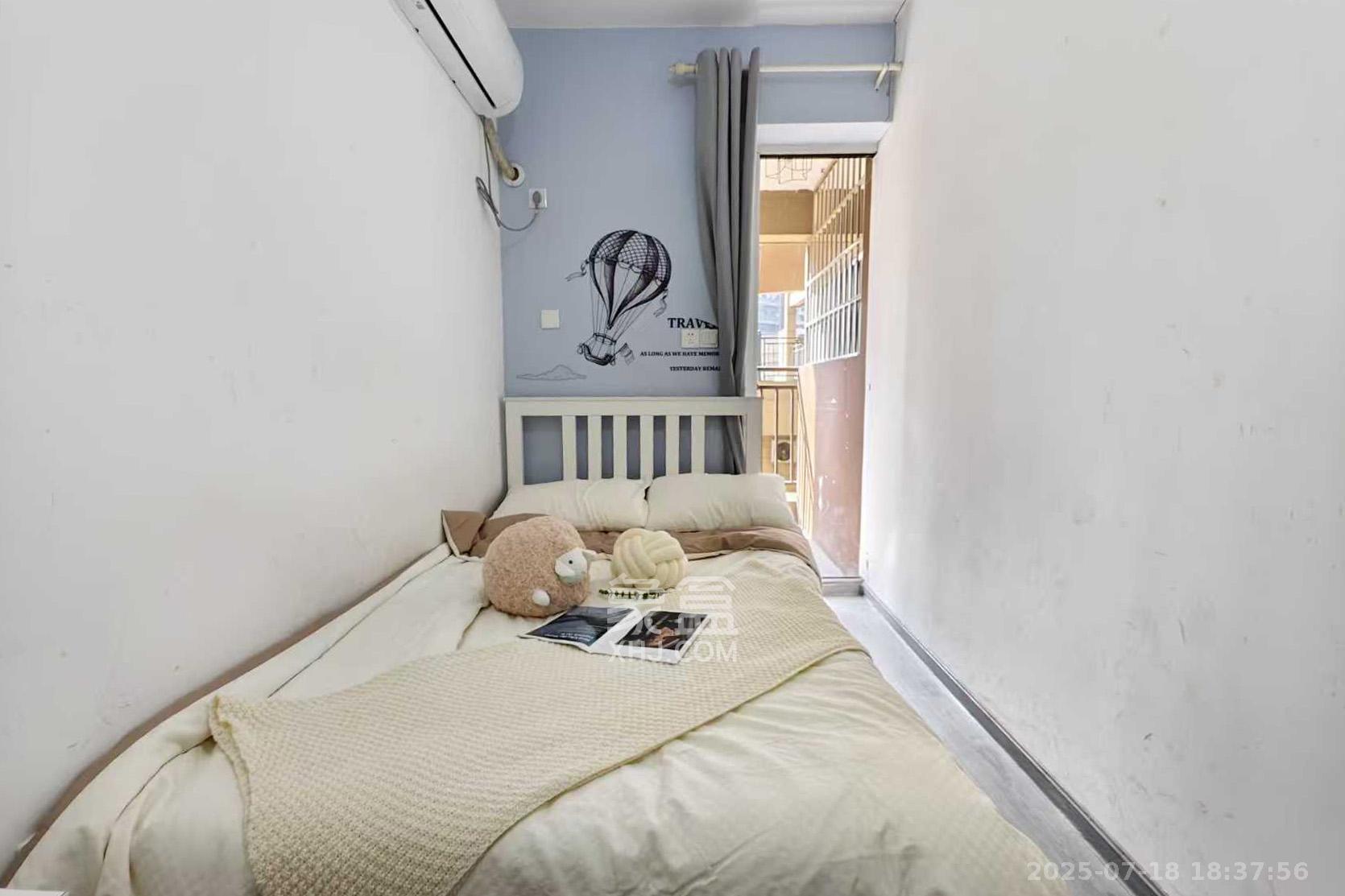 北辰三角洲C2区 3室2厅2卫 155.0万 北辰三角洲C2区 3室2厅2卫 155.0万卧室