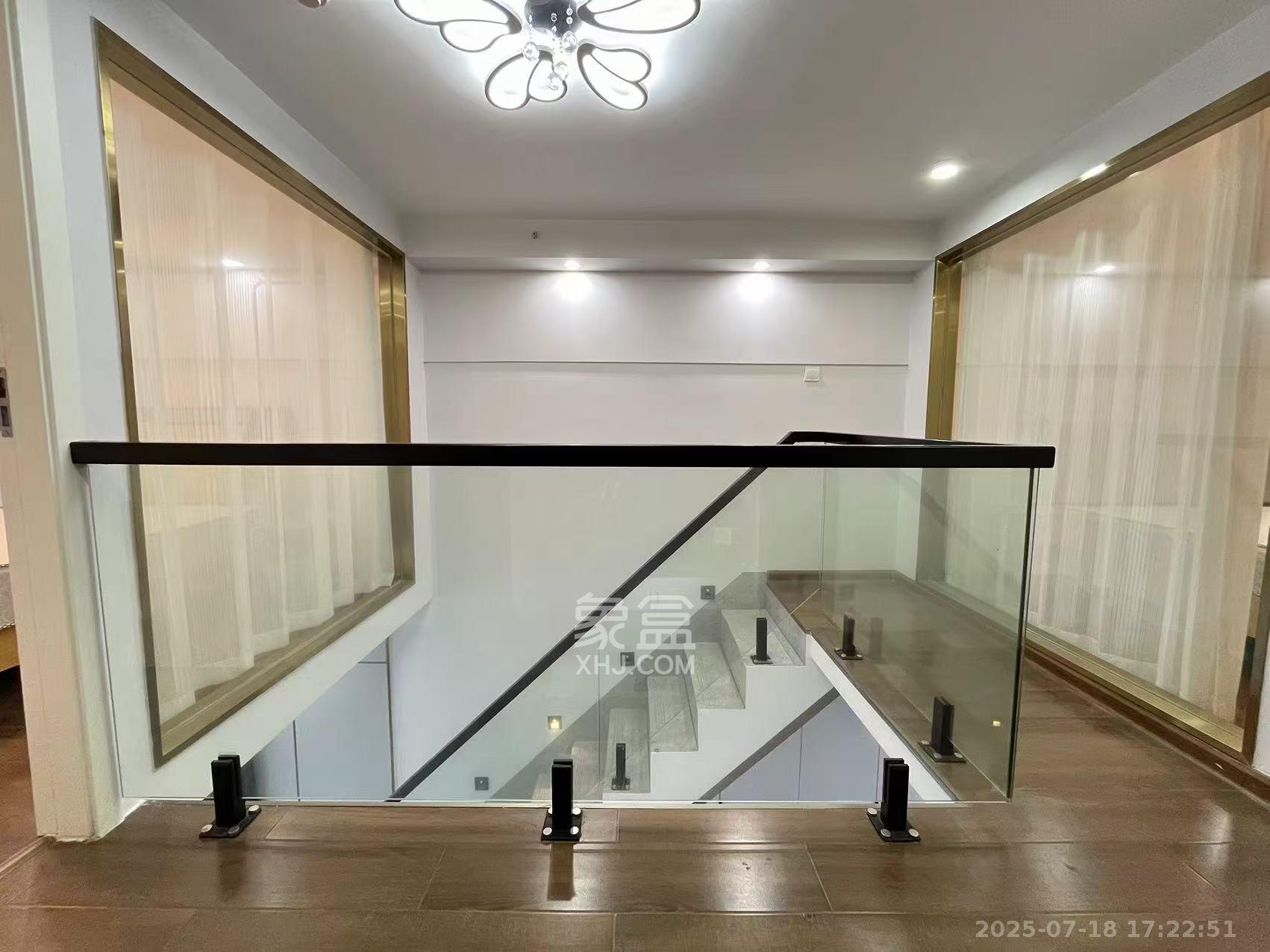 龙湖新壹城  2室2厅1卫   2500.00元/月室内图