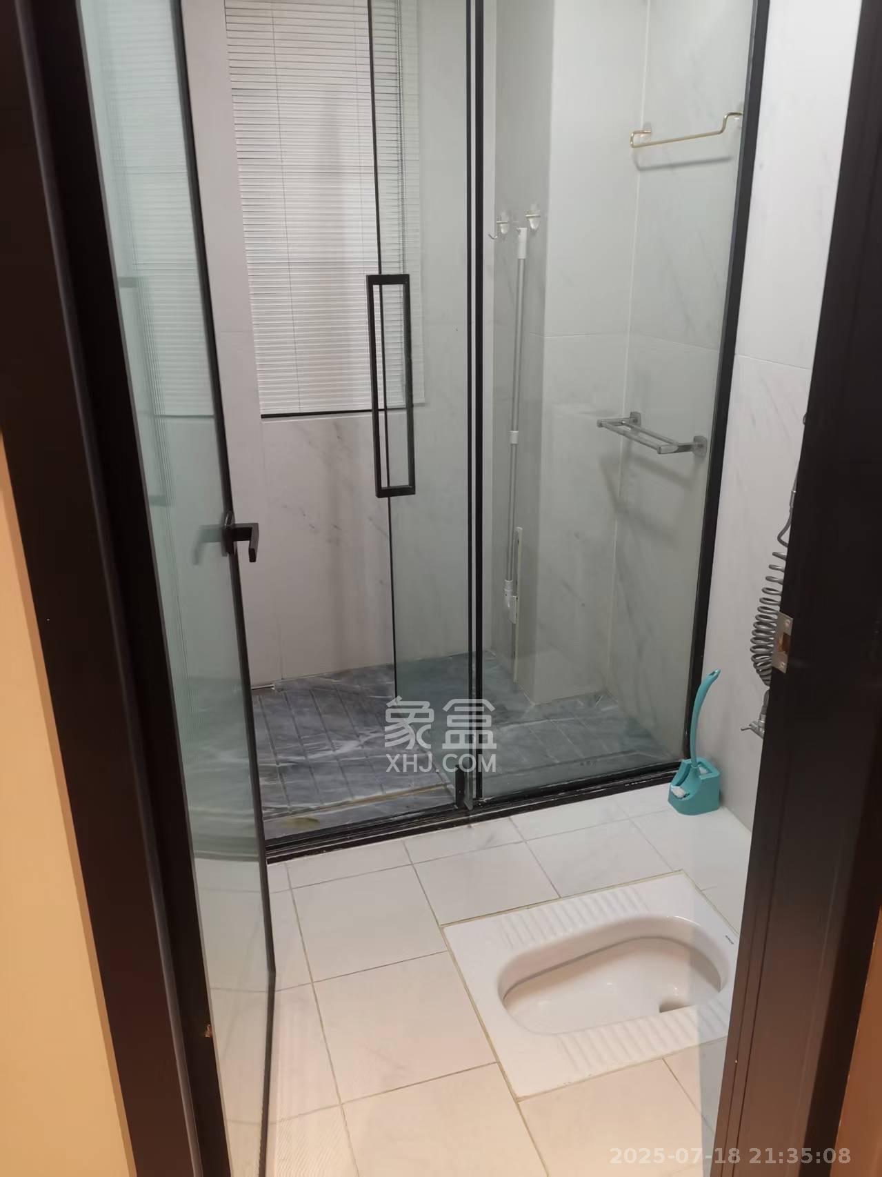 保利天禧C区  4室2厅3卫   12500.00元/月室内图