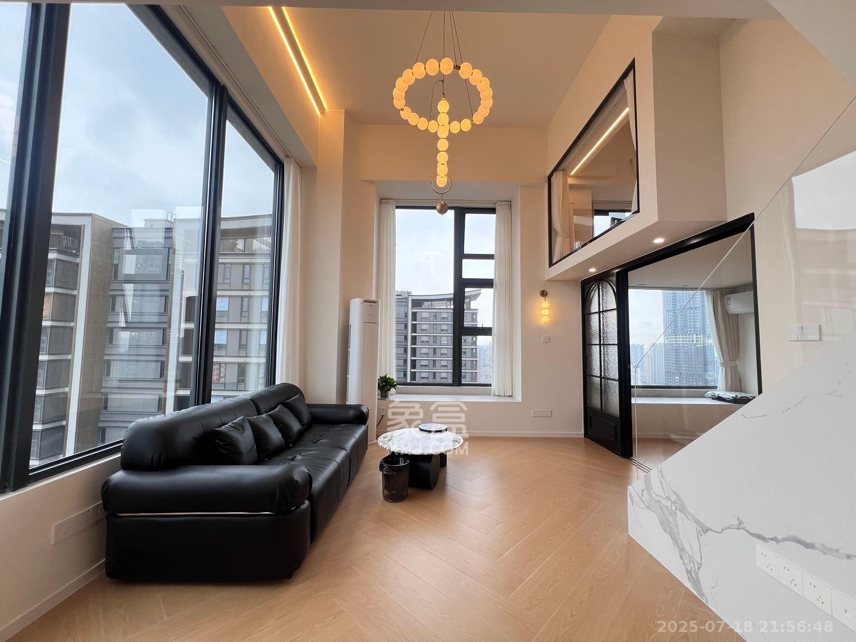 建发养云  3室2厅2卫   6800.00元/月