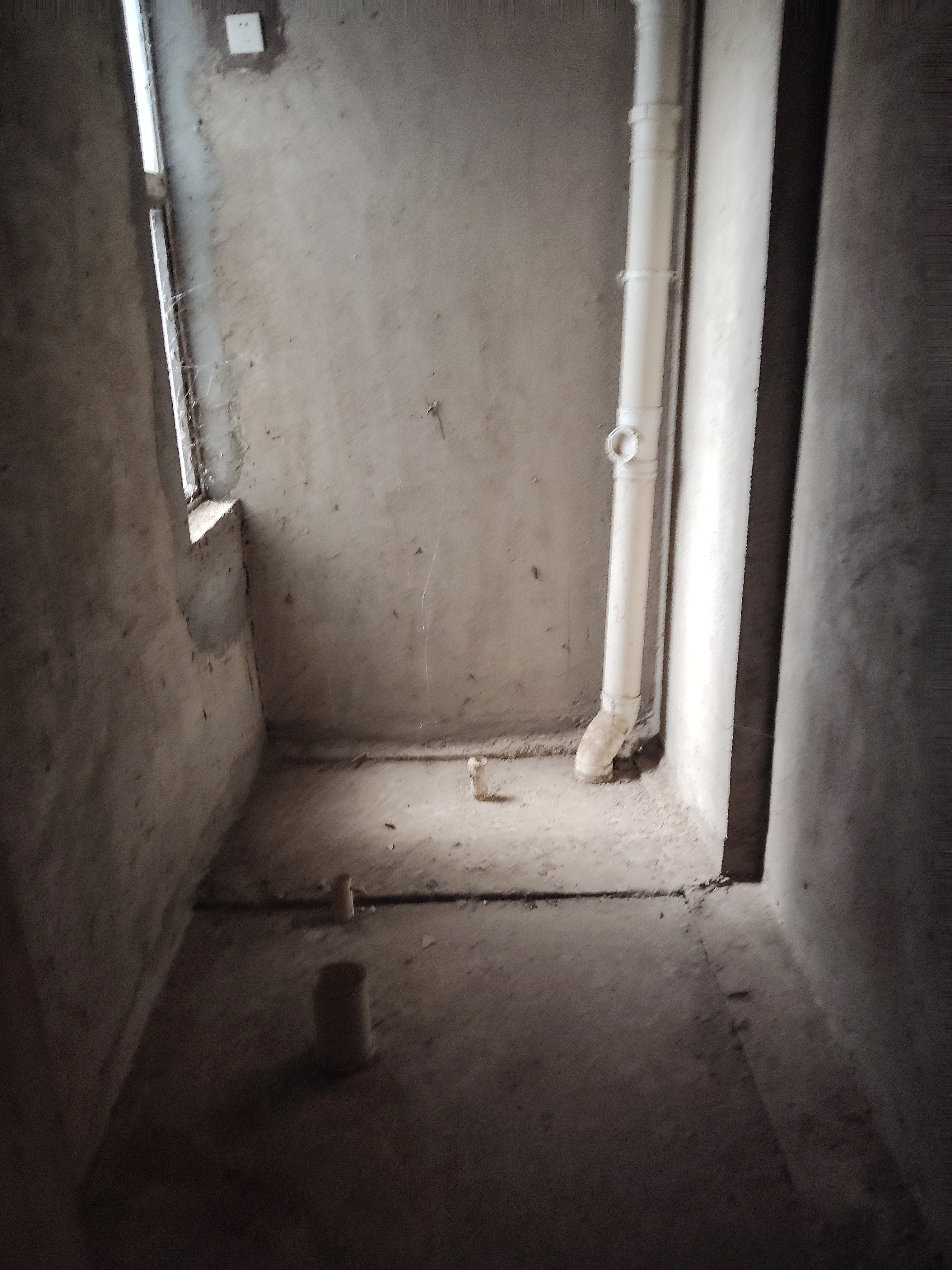 南苑上和一期 4室2厅2卫 68.8万 南苑上和一期 4室2厅2卫 68.8万客厅