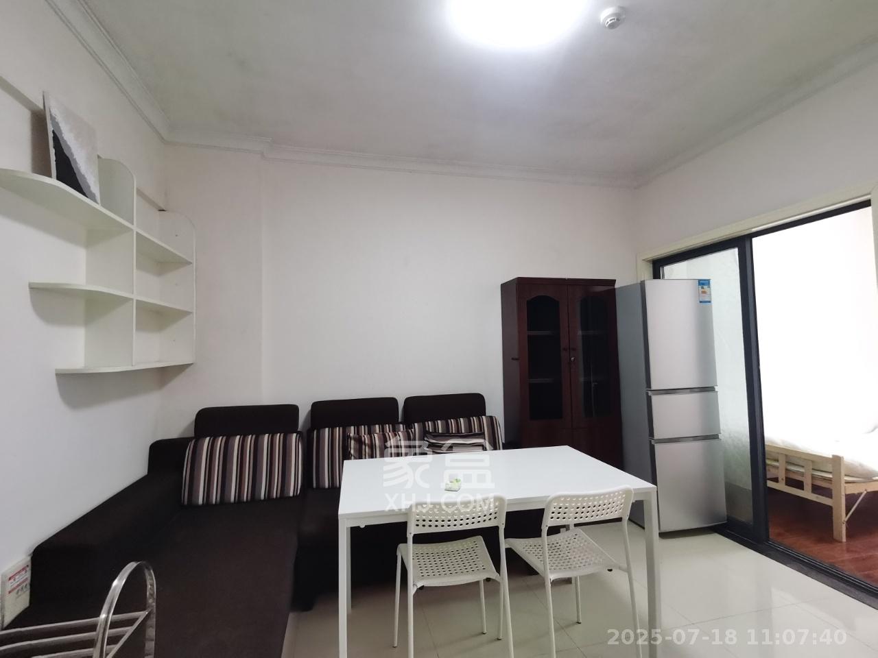 中建芙蓉工社  2室1厅1卫    1400.0元/月
