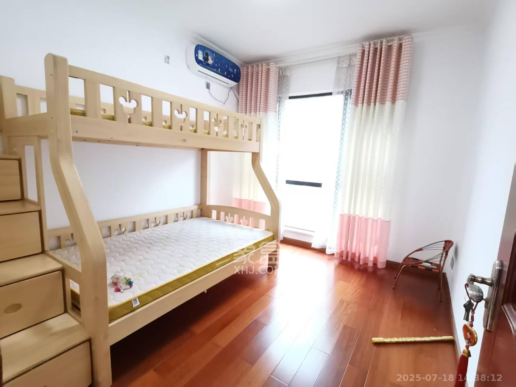 中海梅溪湖壹号  3室2厅2卫    3300.0元/月室内图