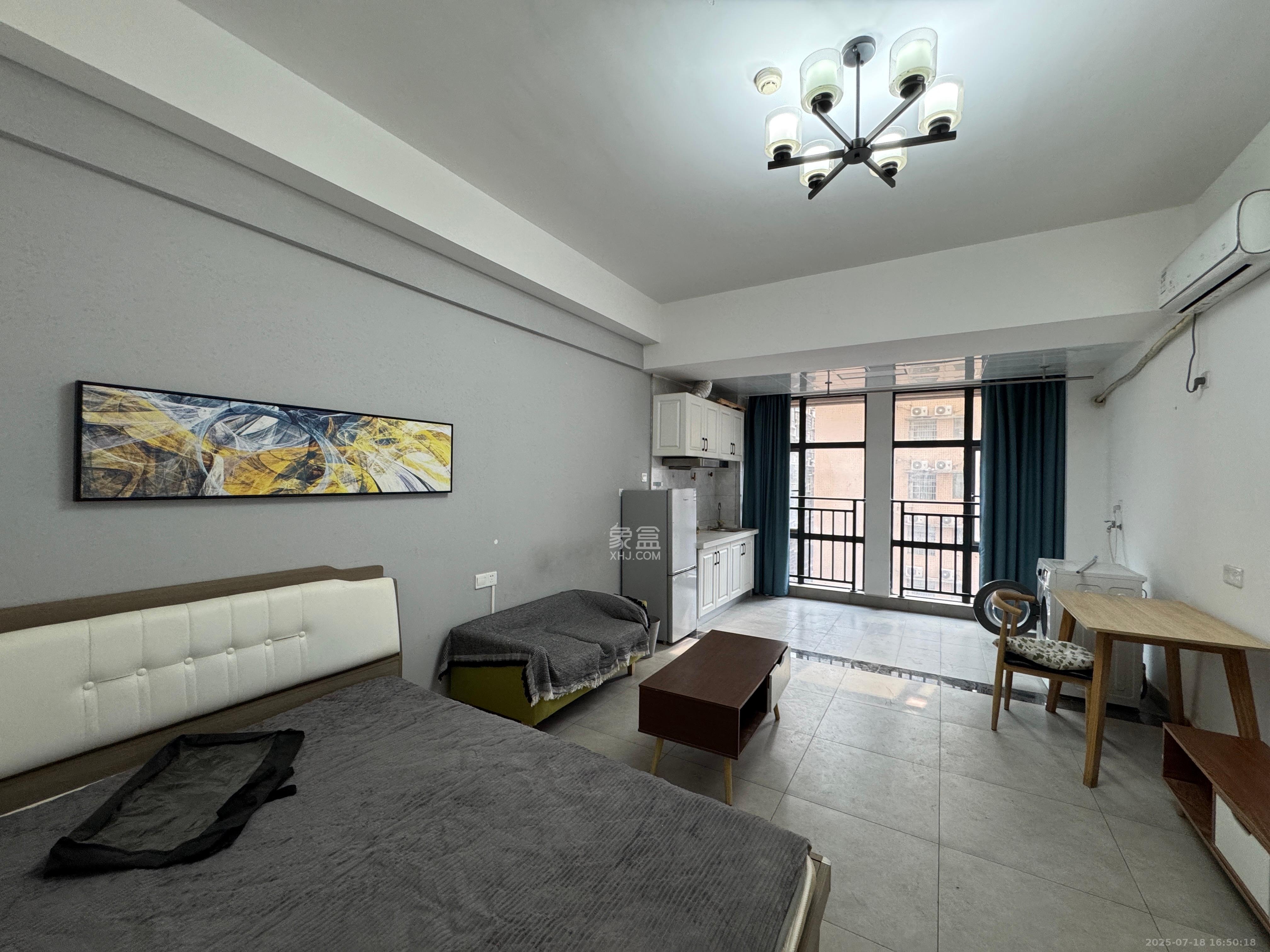 云集国际 1室1厅1卫 1300.0元/月 云集国际 1室1厅1卫 1300.0元/月室内图