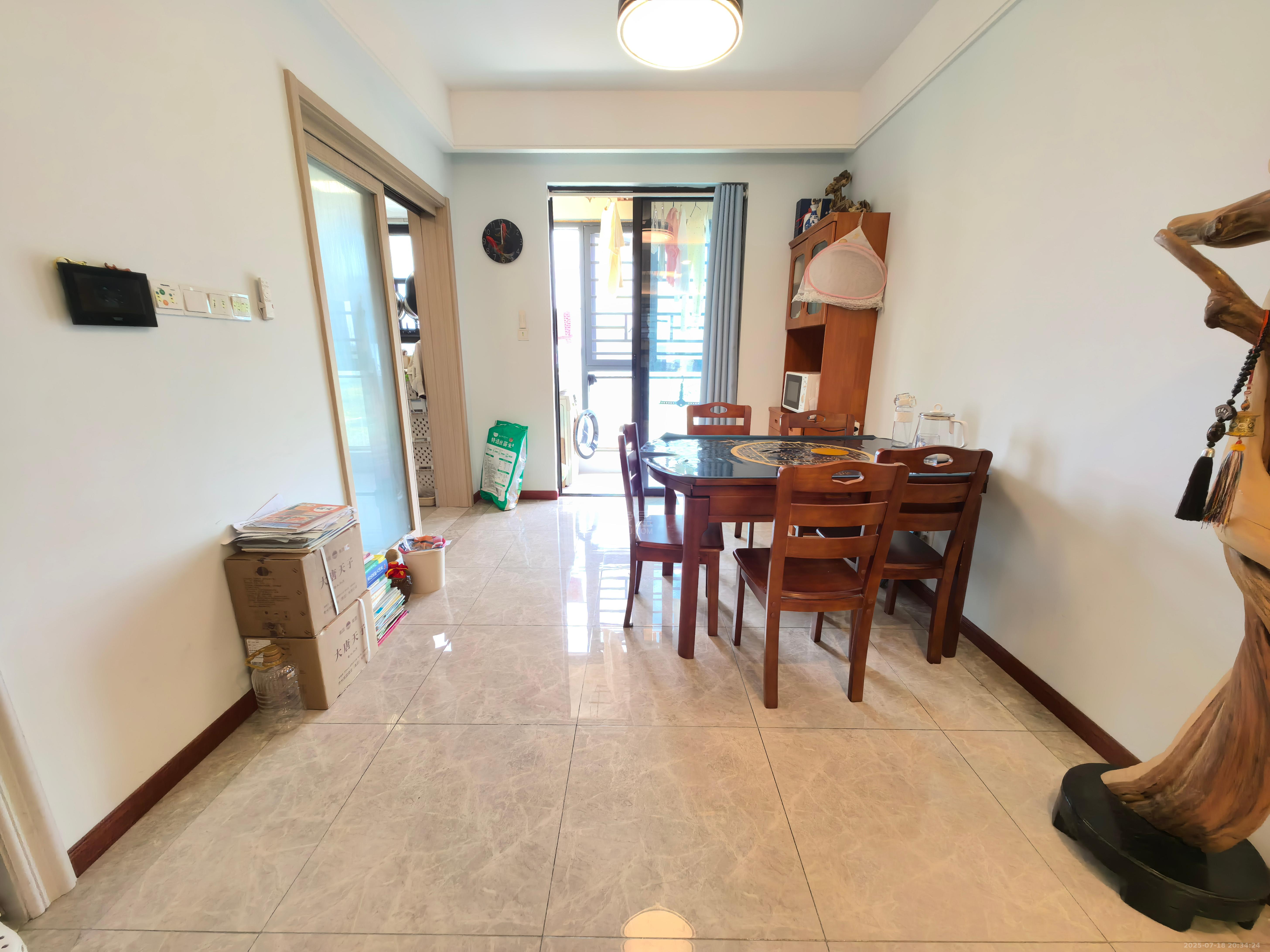 金茂如茂苑 4室2厅2卫 2400.0元/月 金茂如茂苑 4室2厅2卫 2400.0元/月室内图