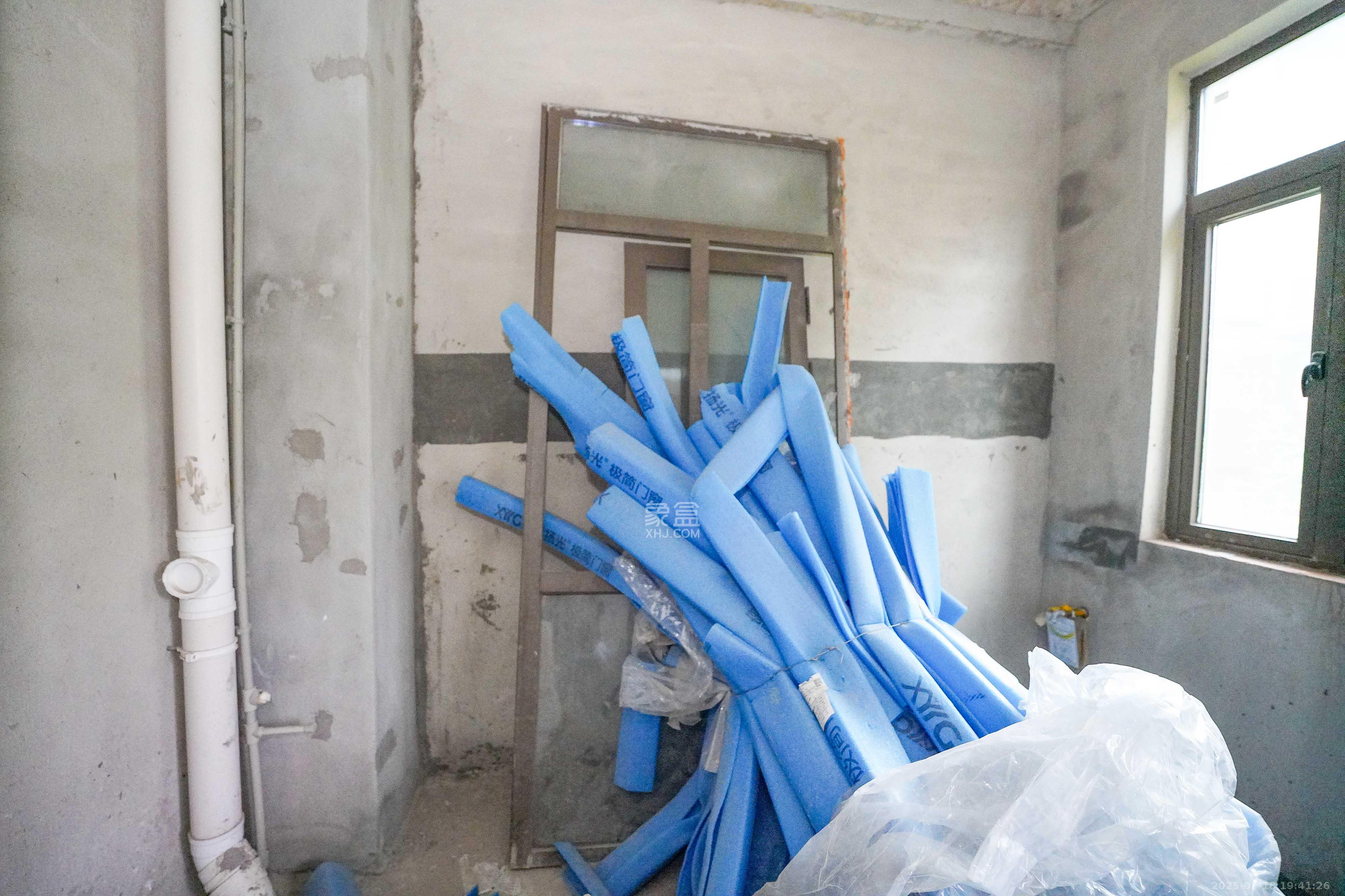 碧桂园公园壹号(凯怡茗苑)  5室2厅4卫    286.0万 碧桂园公园壹号(凯怡茗苑)  5室2厅4卫    286.0万其他