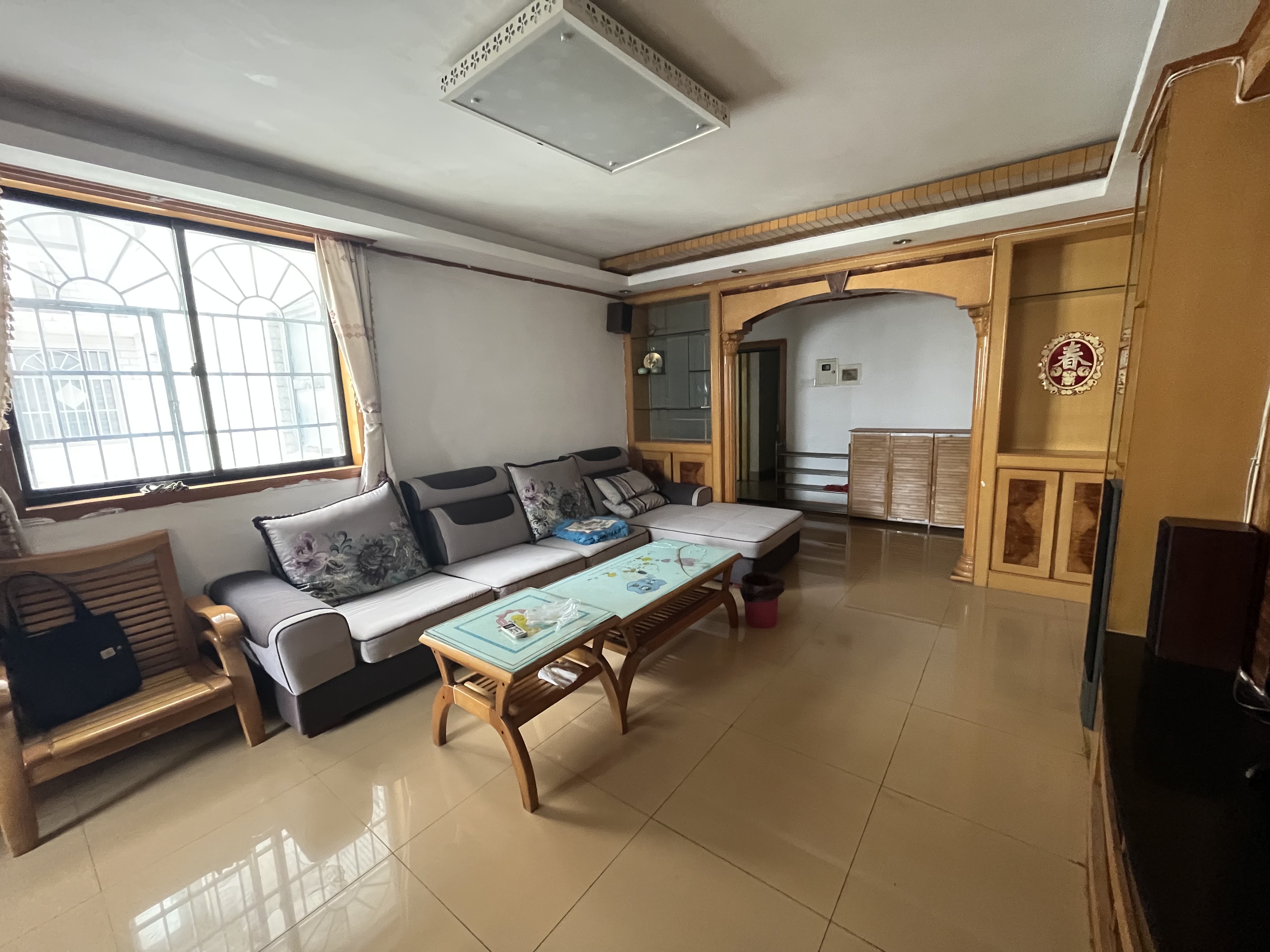 建行芙蓉支行宿舍  3室2厅2卫   3200.00元/月户型图