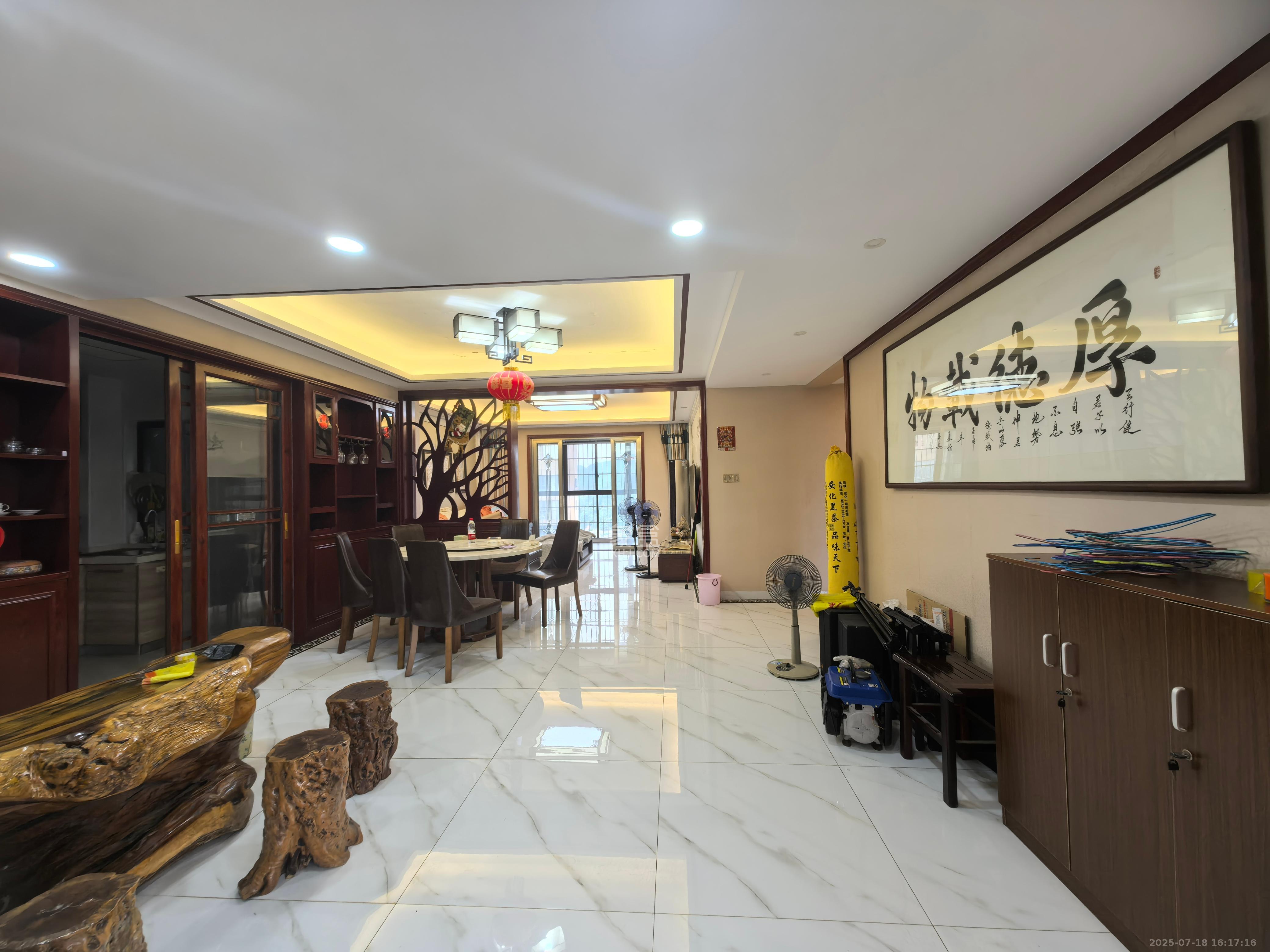 阳光晶城  4室2厅2卫    3600.0元/月 阳光晶城  4室2厅2卫    3600.0元/月