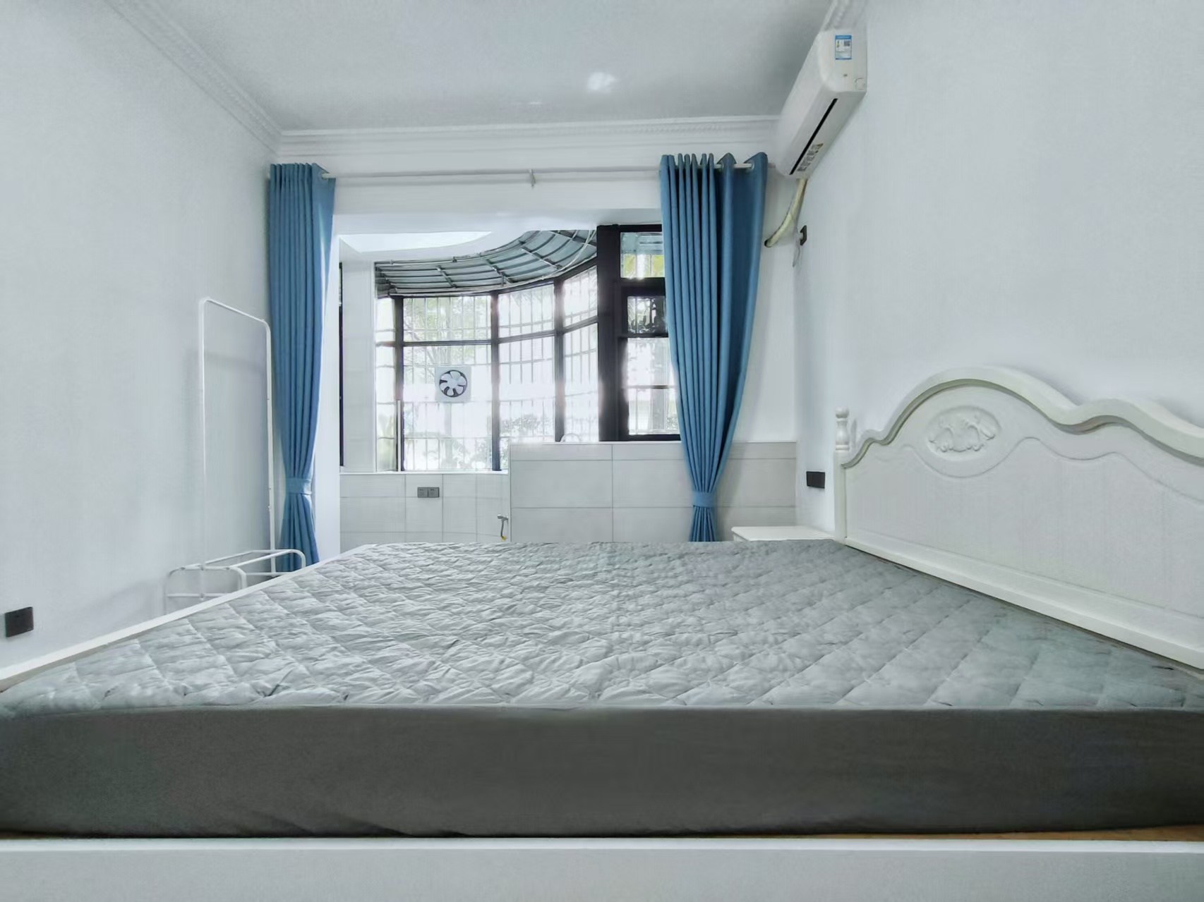 国贸省建行宿舍 3室2厅2卫 1400.0元/月 国贸省建行宿舍 3室2厅2卫 1400.0元/月室内图