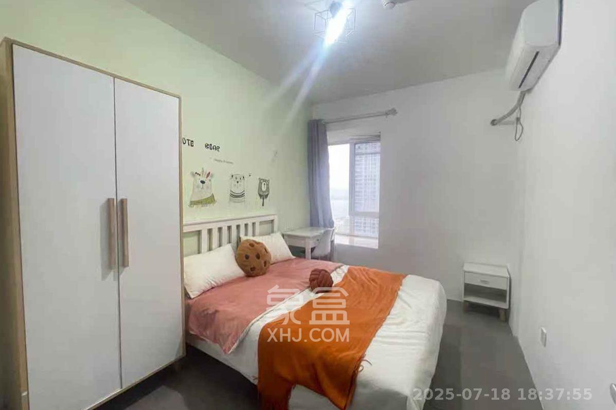 北辰三角洲C2区 3室2厅2卫 155.0万 北辰三角洲C2区 3室2厅2卫 155.0万卧室