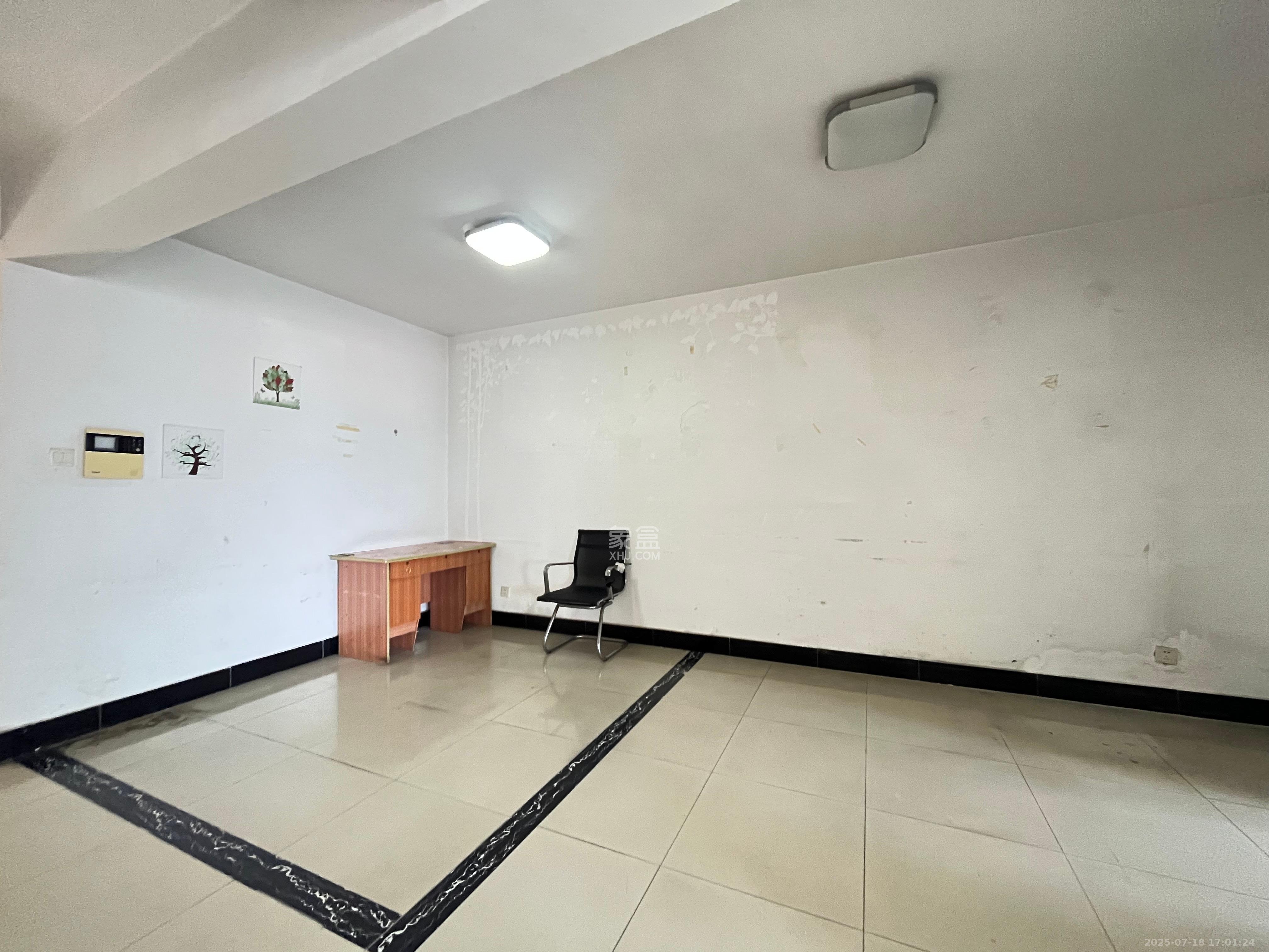 活力康城  3室2厅1卫    3000.0元/月 活力康城  3室2厅1卫    3000.0元/月室内图