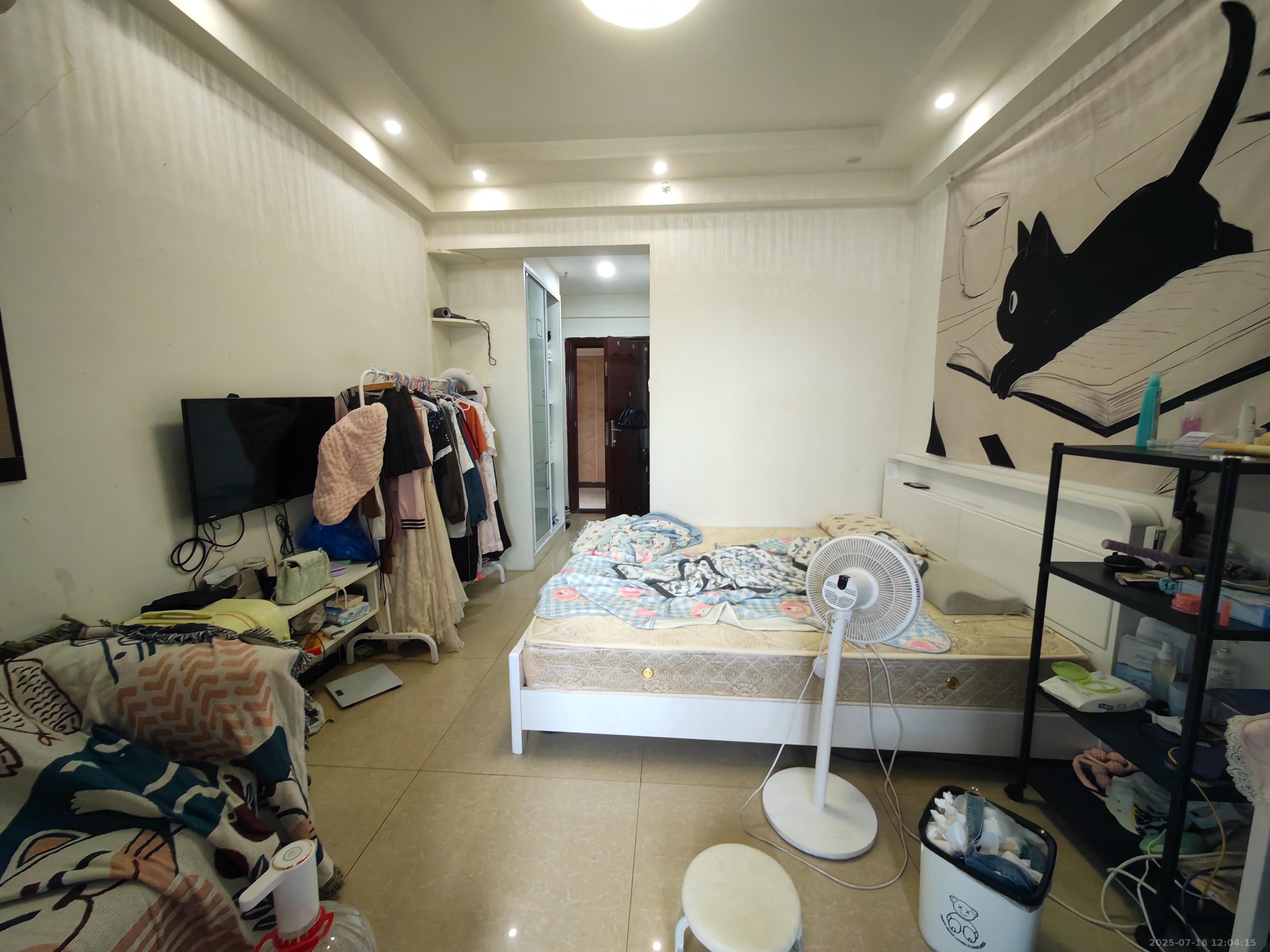 保利麓谷林语I区  1室1厅1卫    1400.0元/月