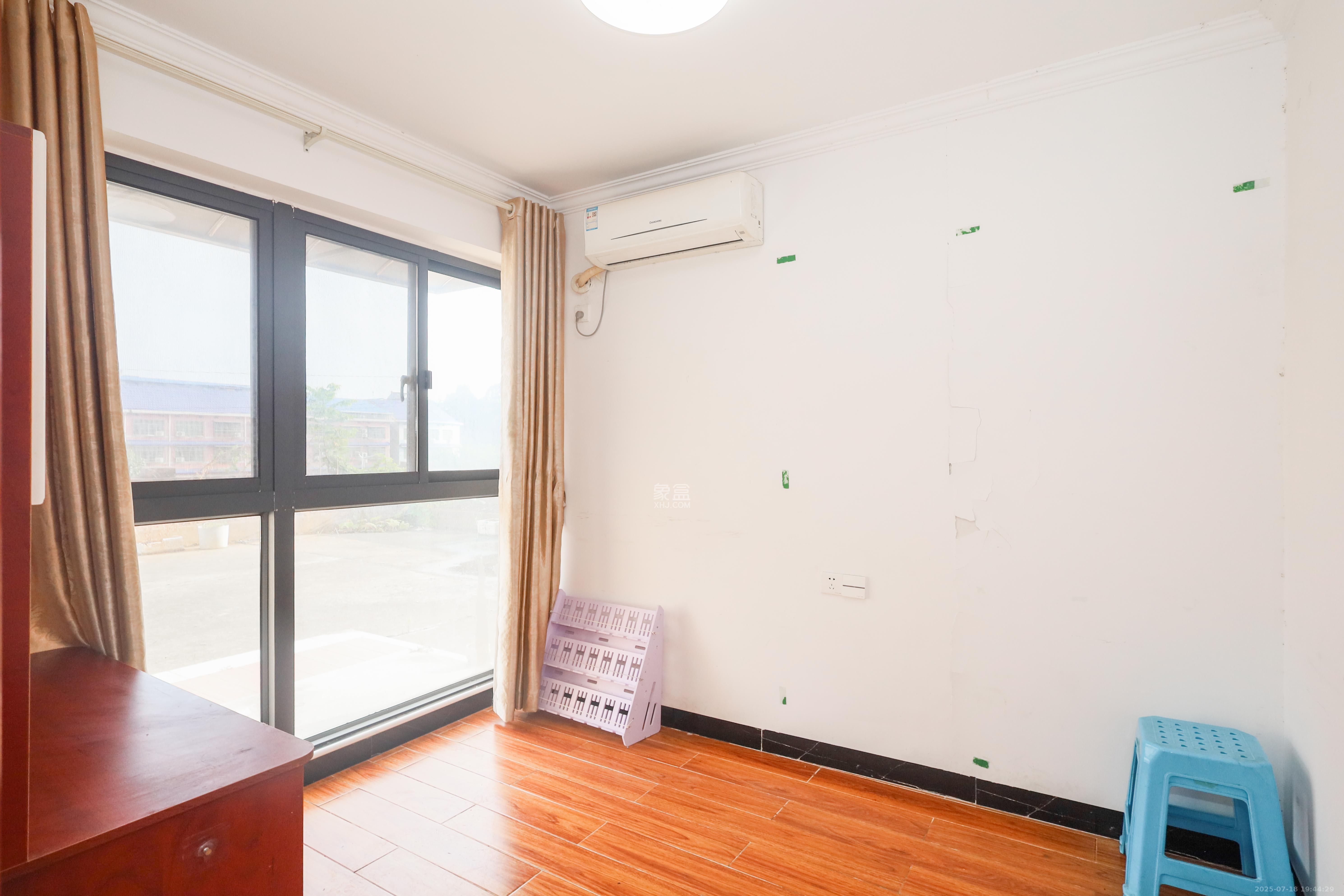 枫林雅苑（雷锋机电市场二期）  1室1厅1卫    1900.0元/月户型图